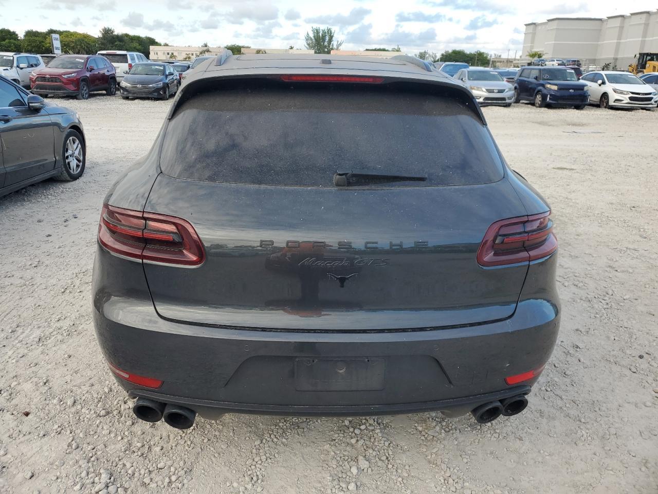 2017 Porsche #6