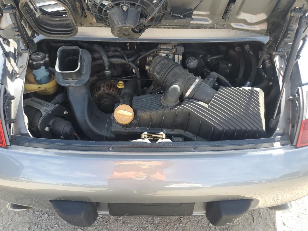 2001 Porsche #11