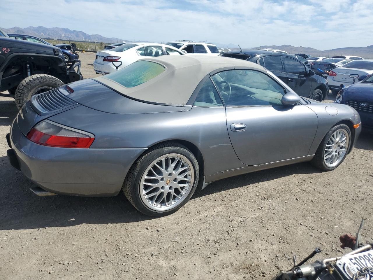 2001 Porsche #3