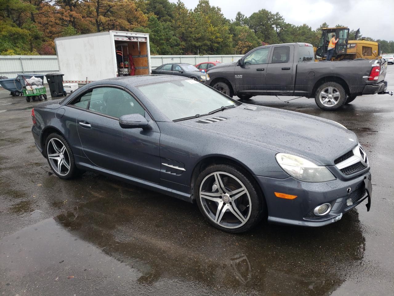 2011 Mercedes-Benz #4