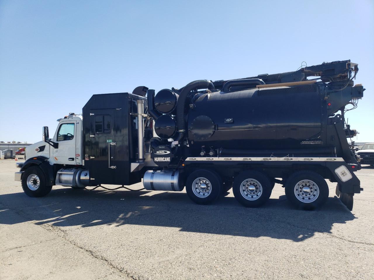 2017 Peterbilt #3