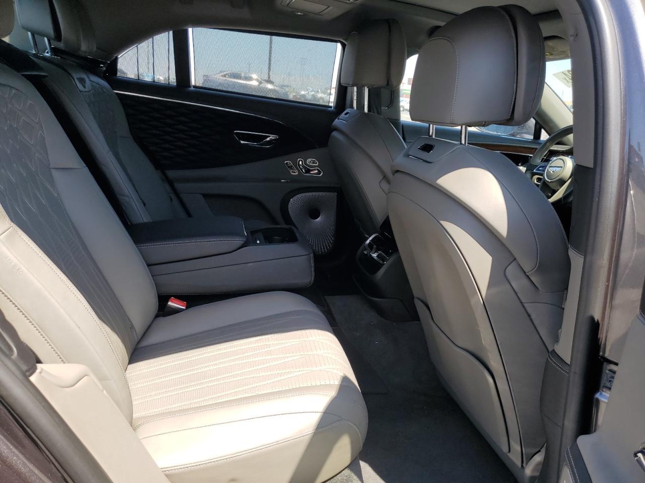 2020 Bentley #10