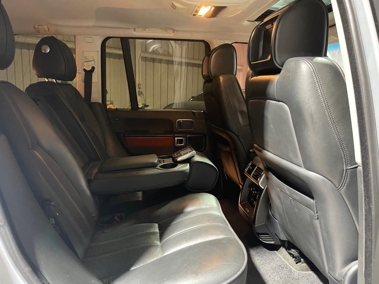 2011 Land Rover #6