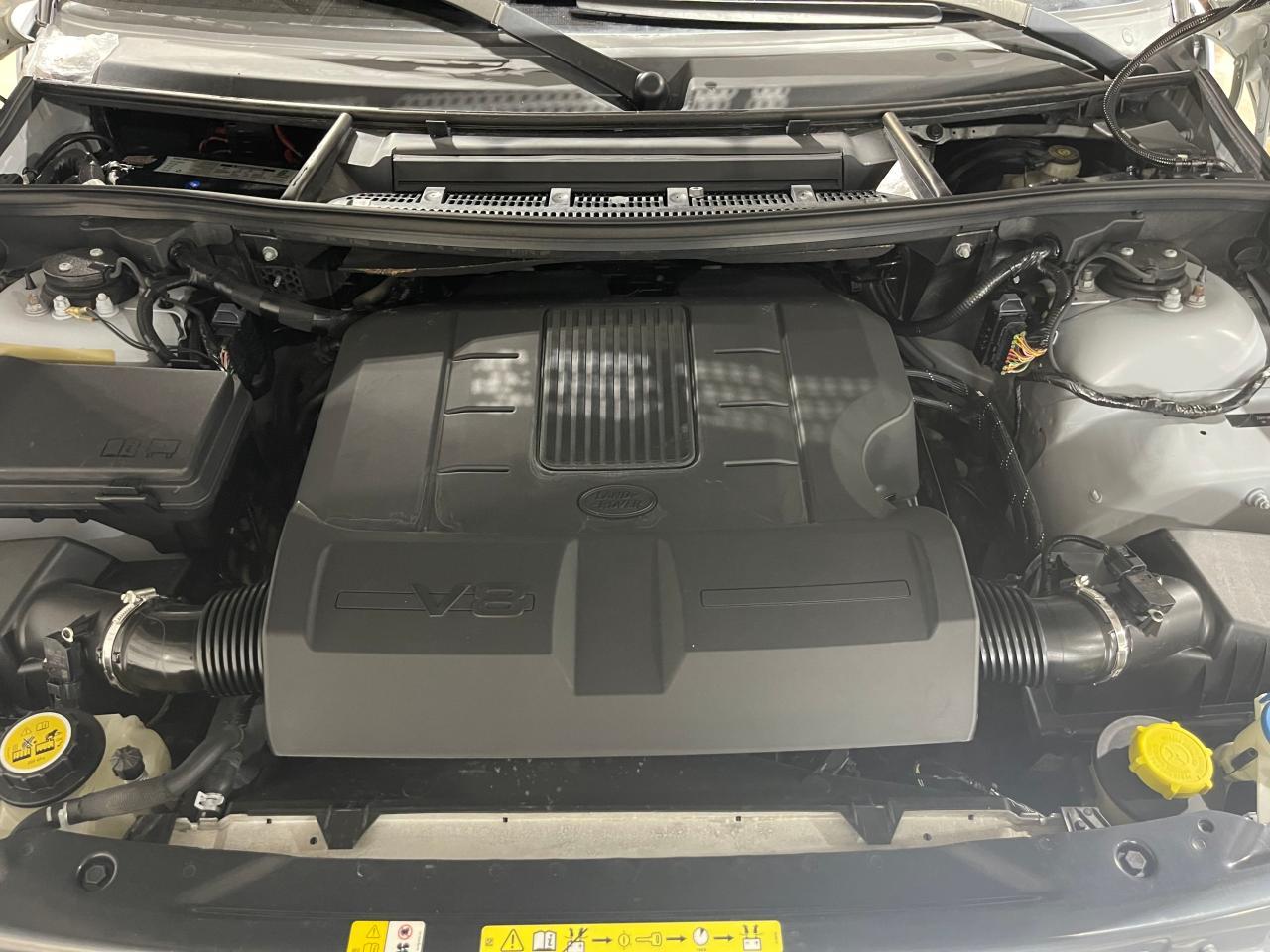 2011 Land Rover #7