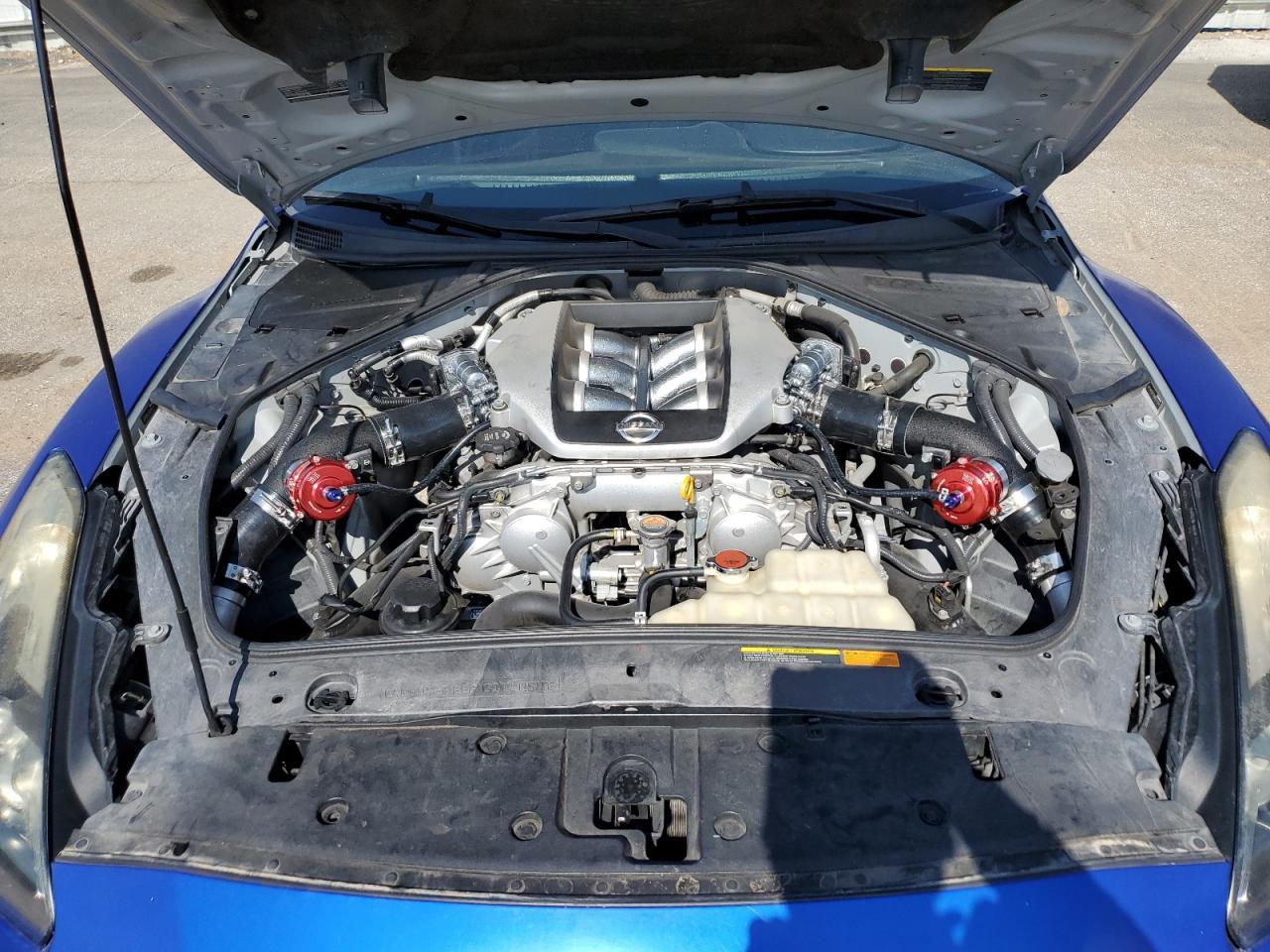 2010 Nissan #11