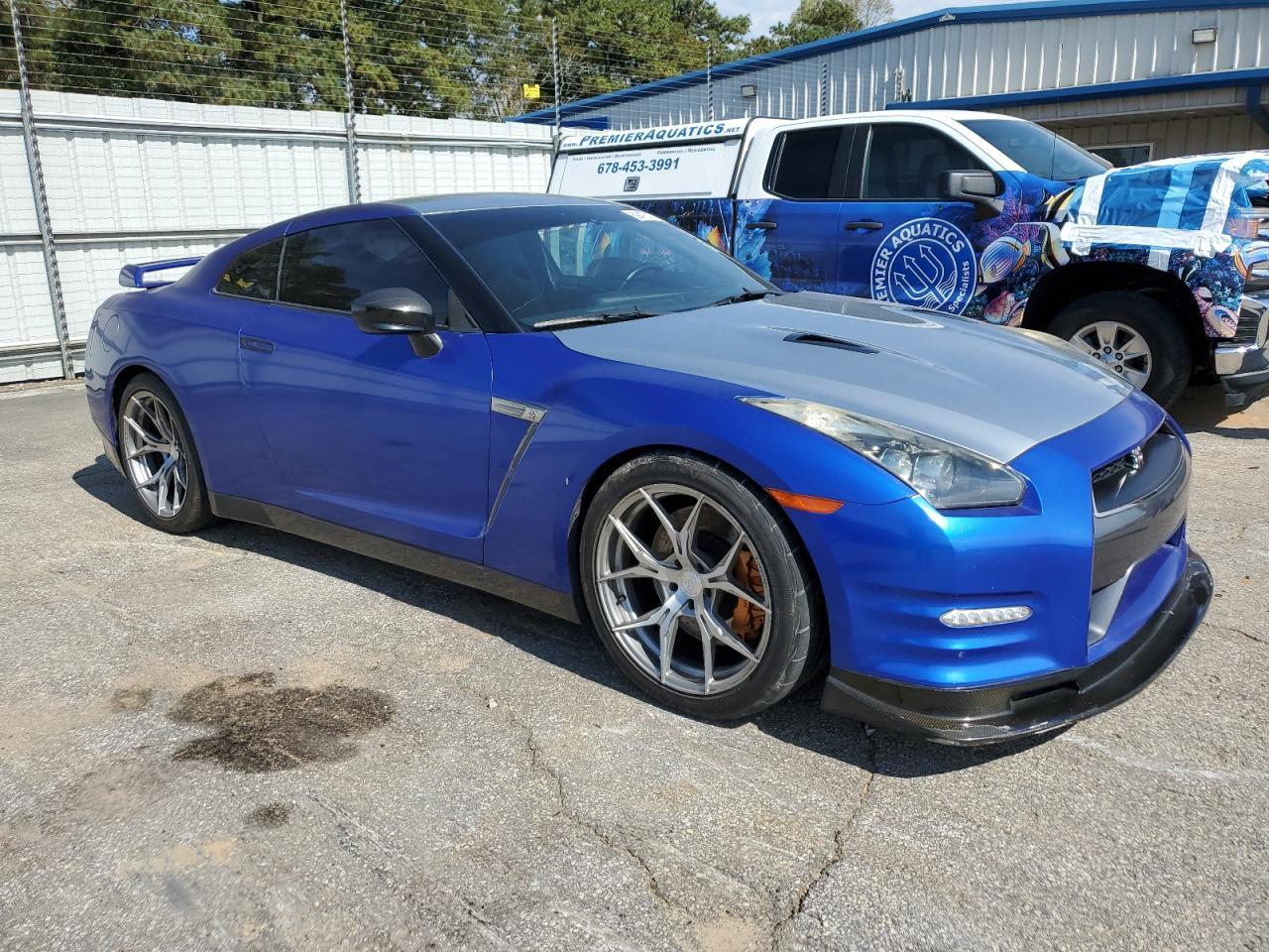 2010 Nissan #4