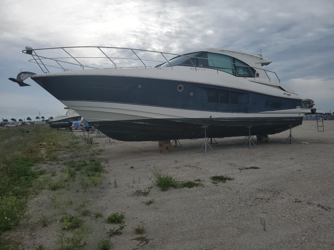 2014 Cruisers Yachts #2