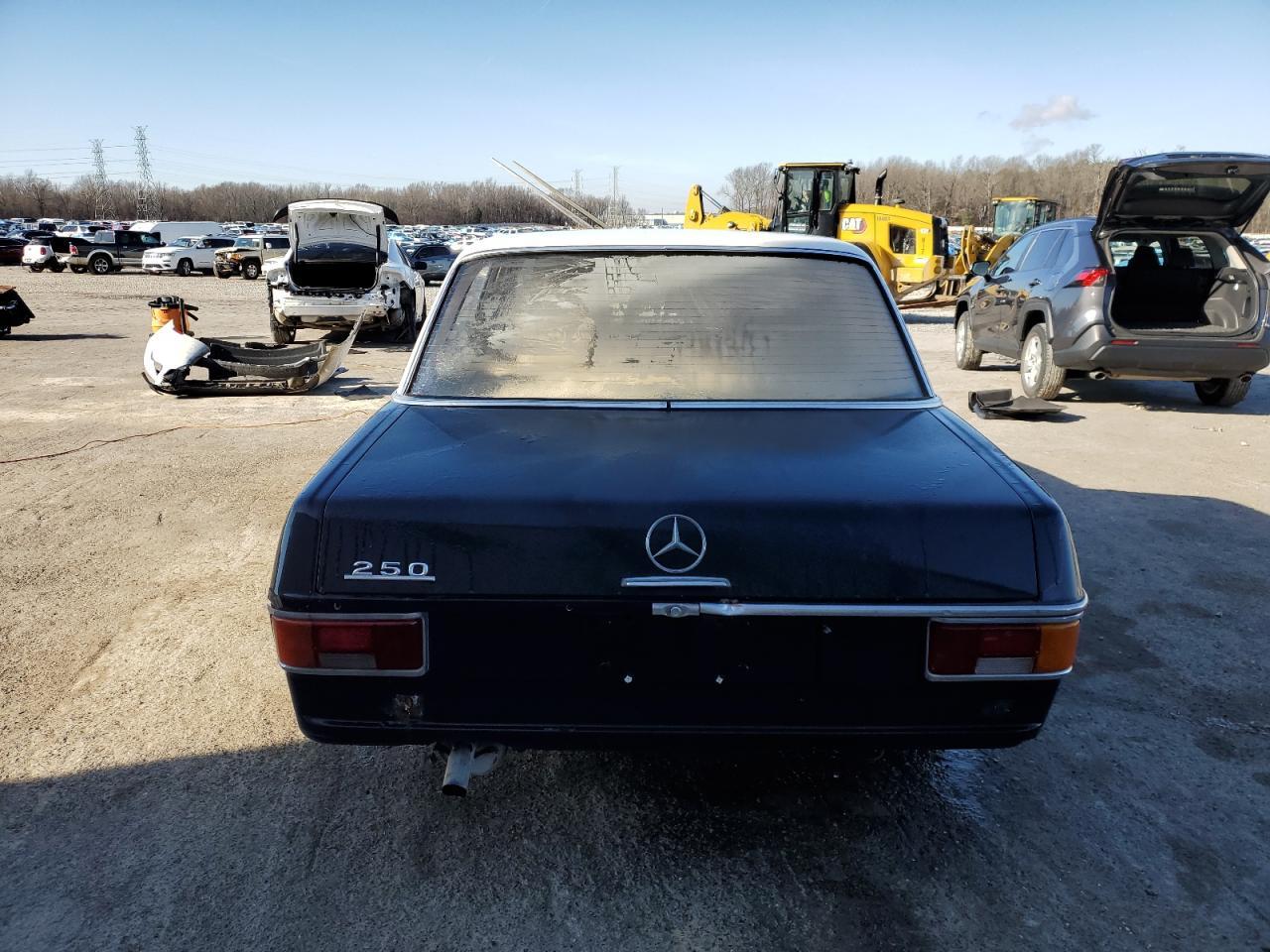 1972 Mercedes-Benz #6