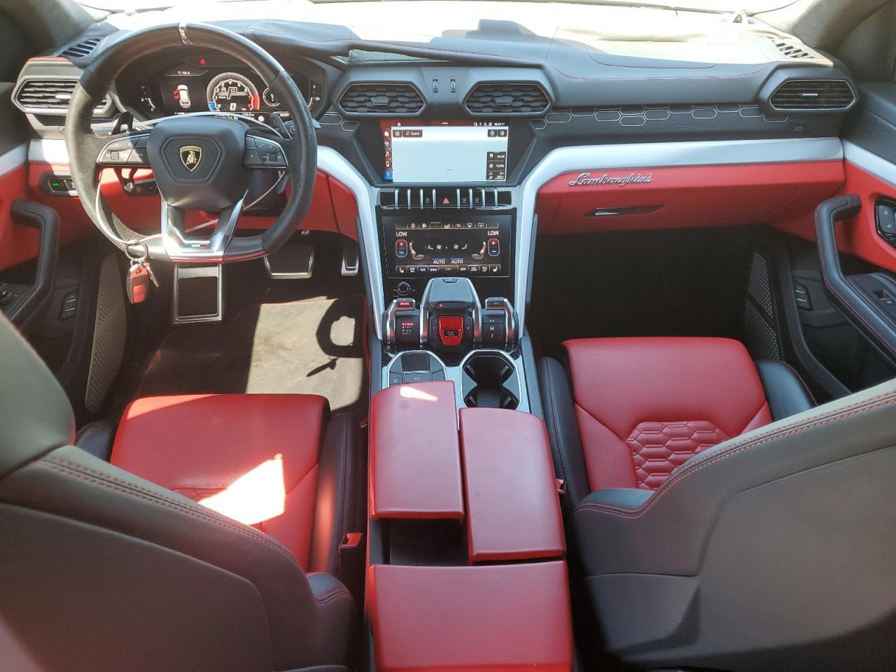 2019 Lamborghini #8