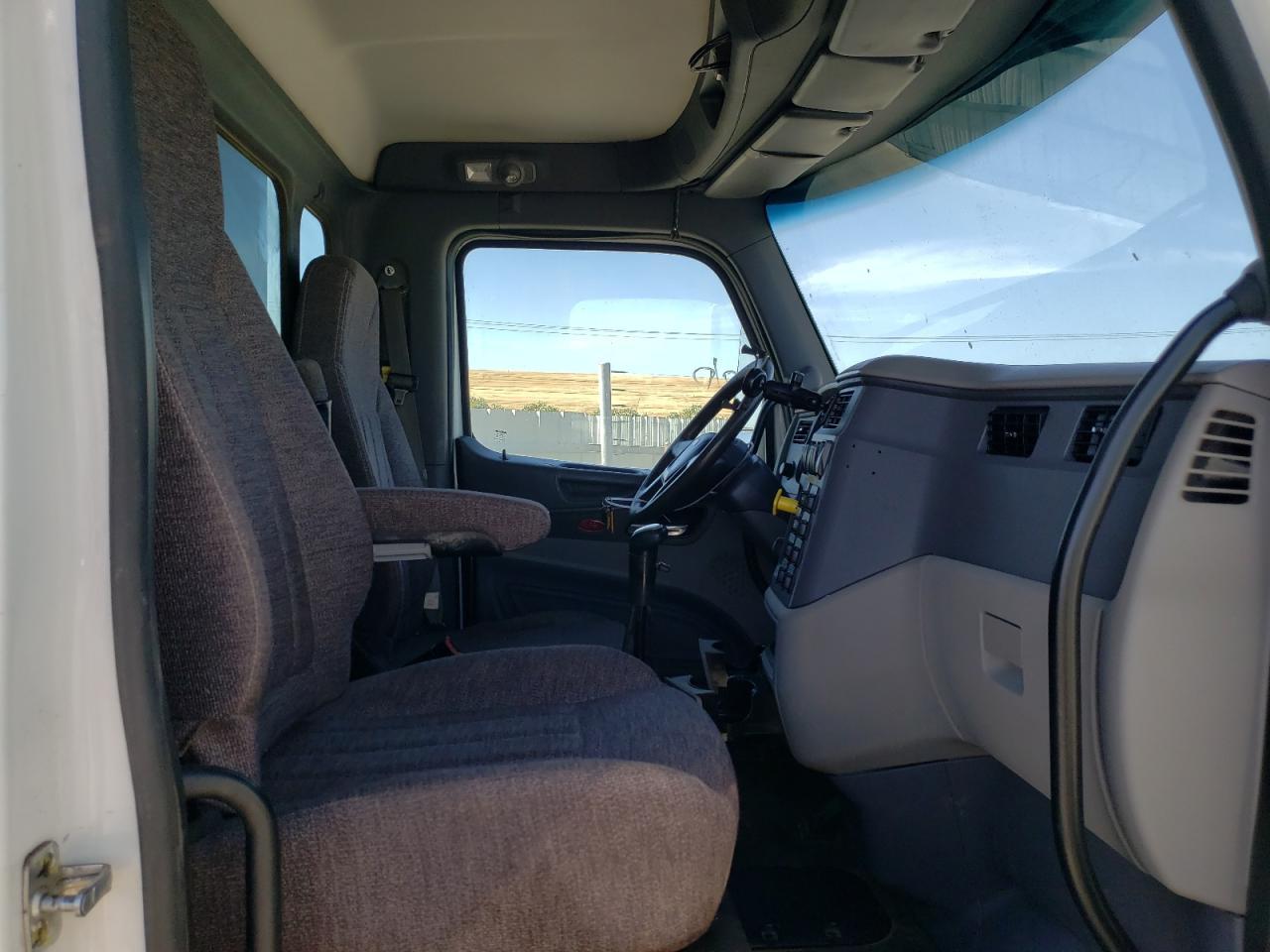 2017 Peterbilt #5