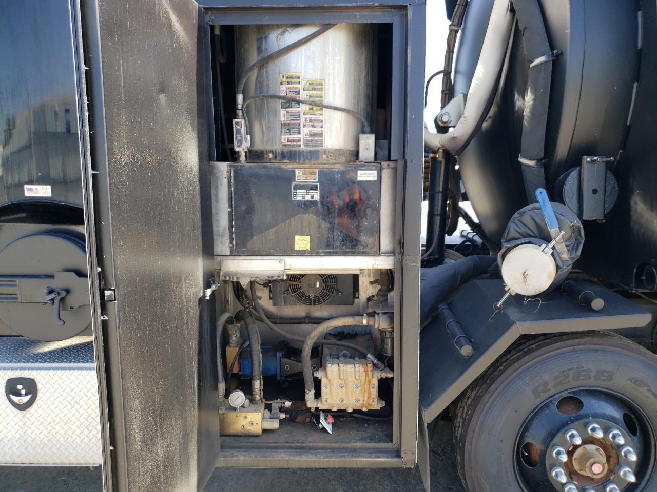 2018 Peterbilt #6
