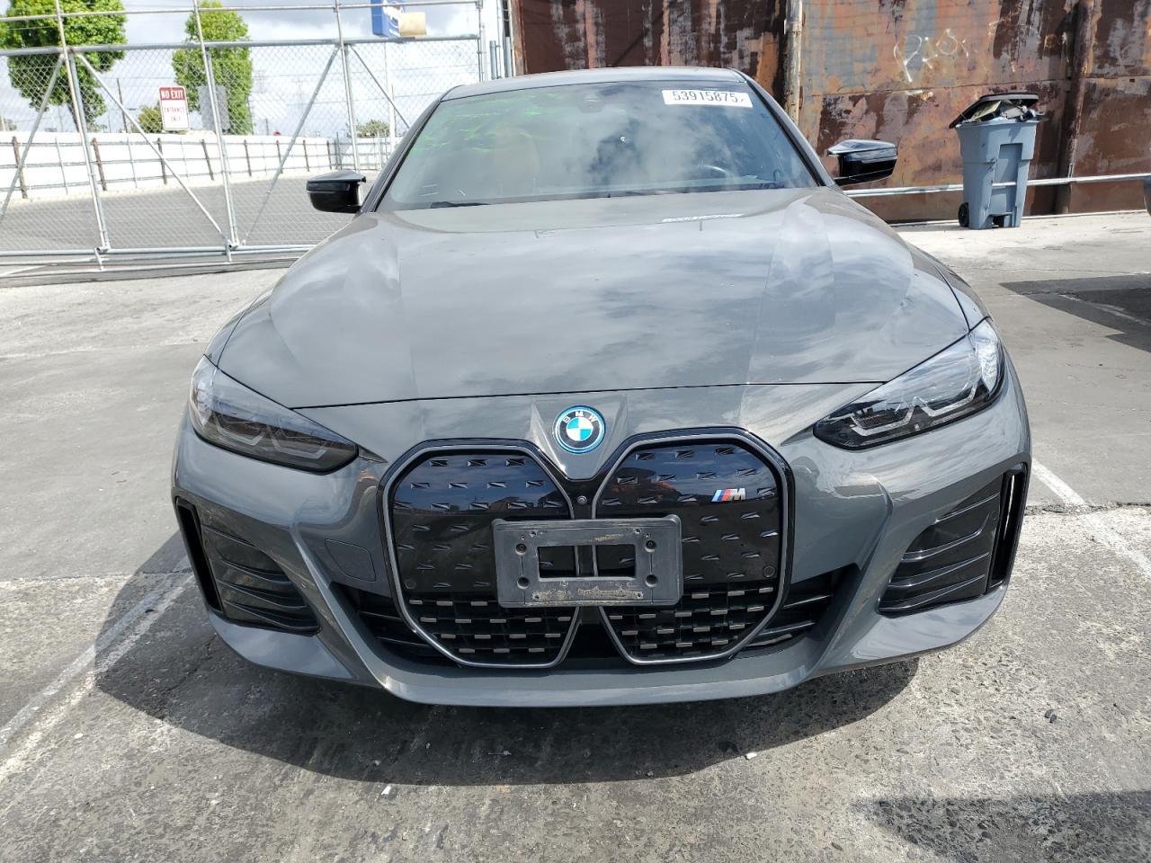 2023 BMW #5