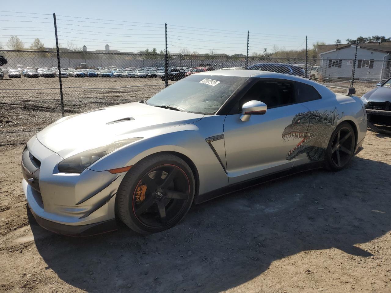 2009 Nissan #1
