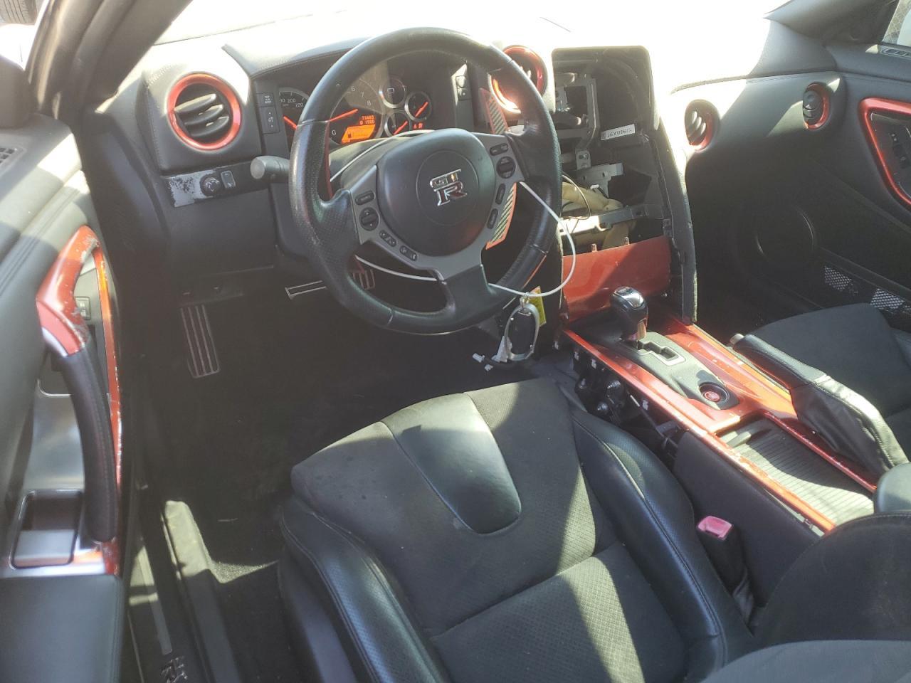 2009 Nissan #8