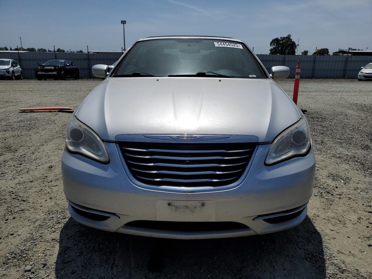 2012 Chrysler #5