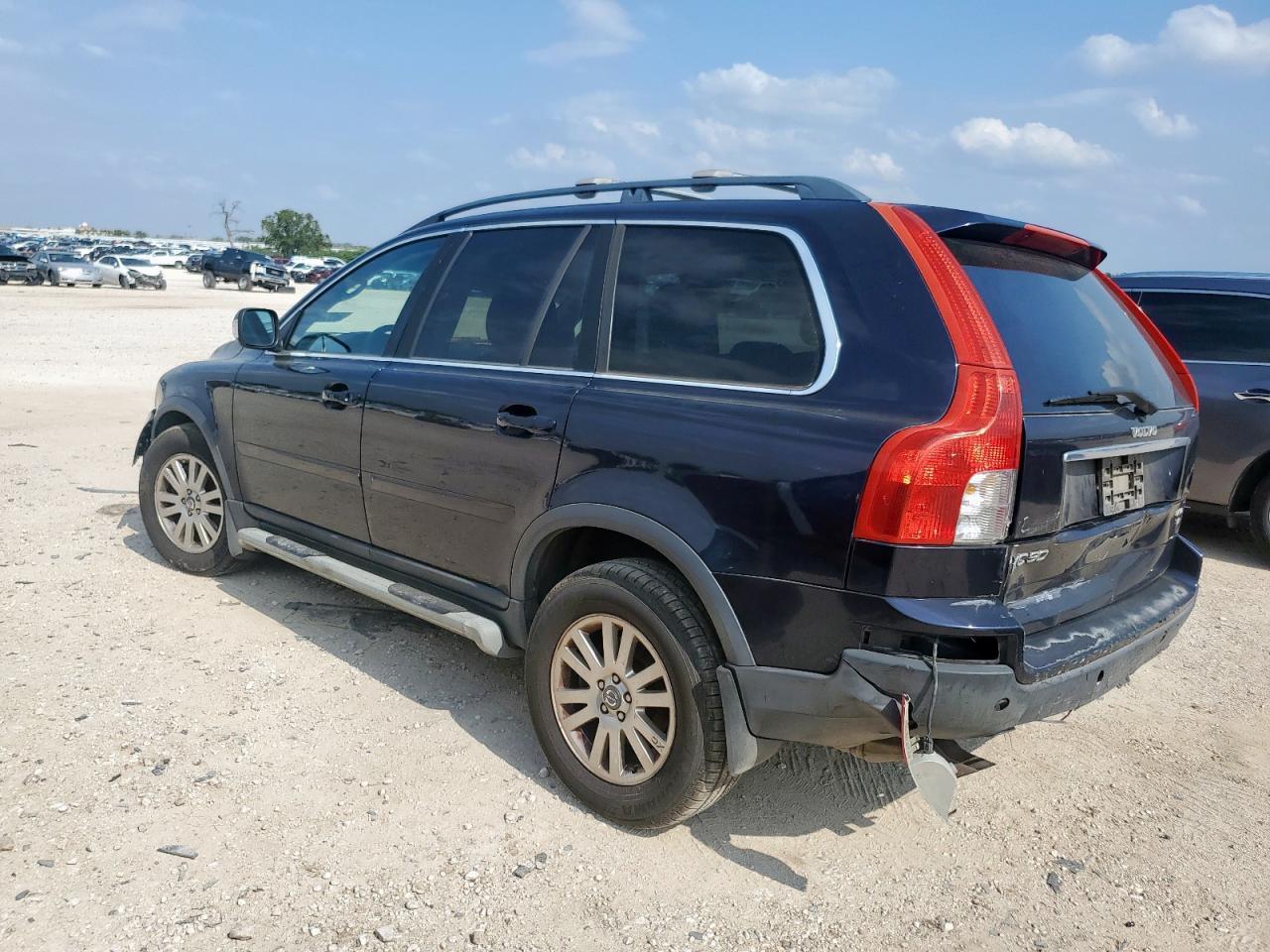 2008 Volvo #2