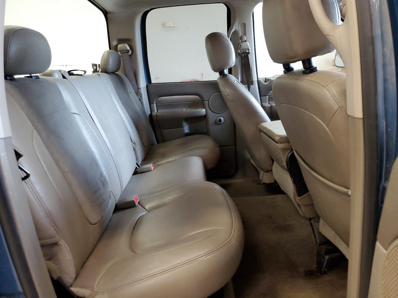 2005 Dodge #10