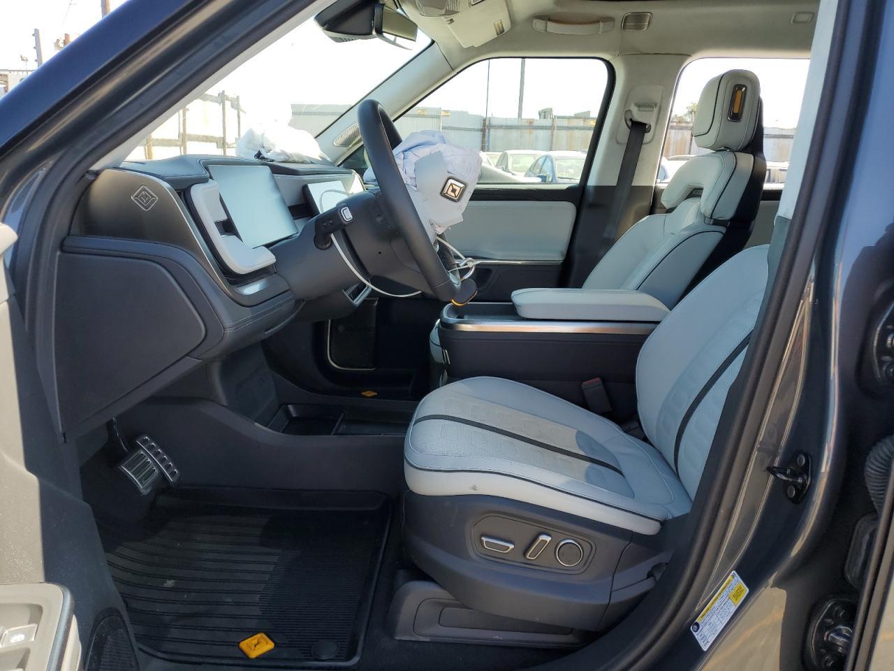 2023 Rivian #7