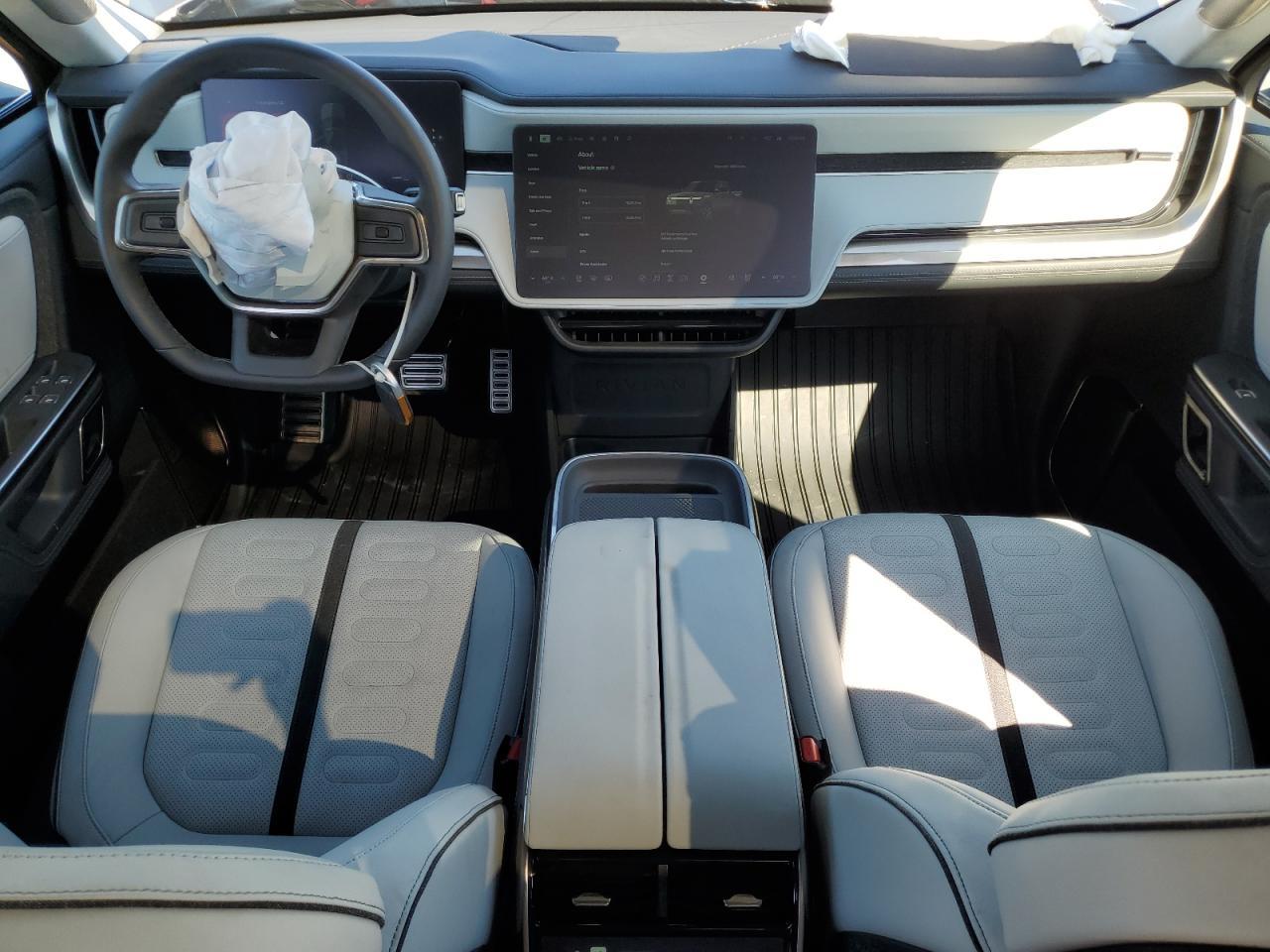 2023 Rivian #8