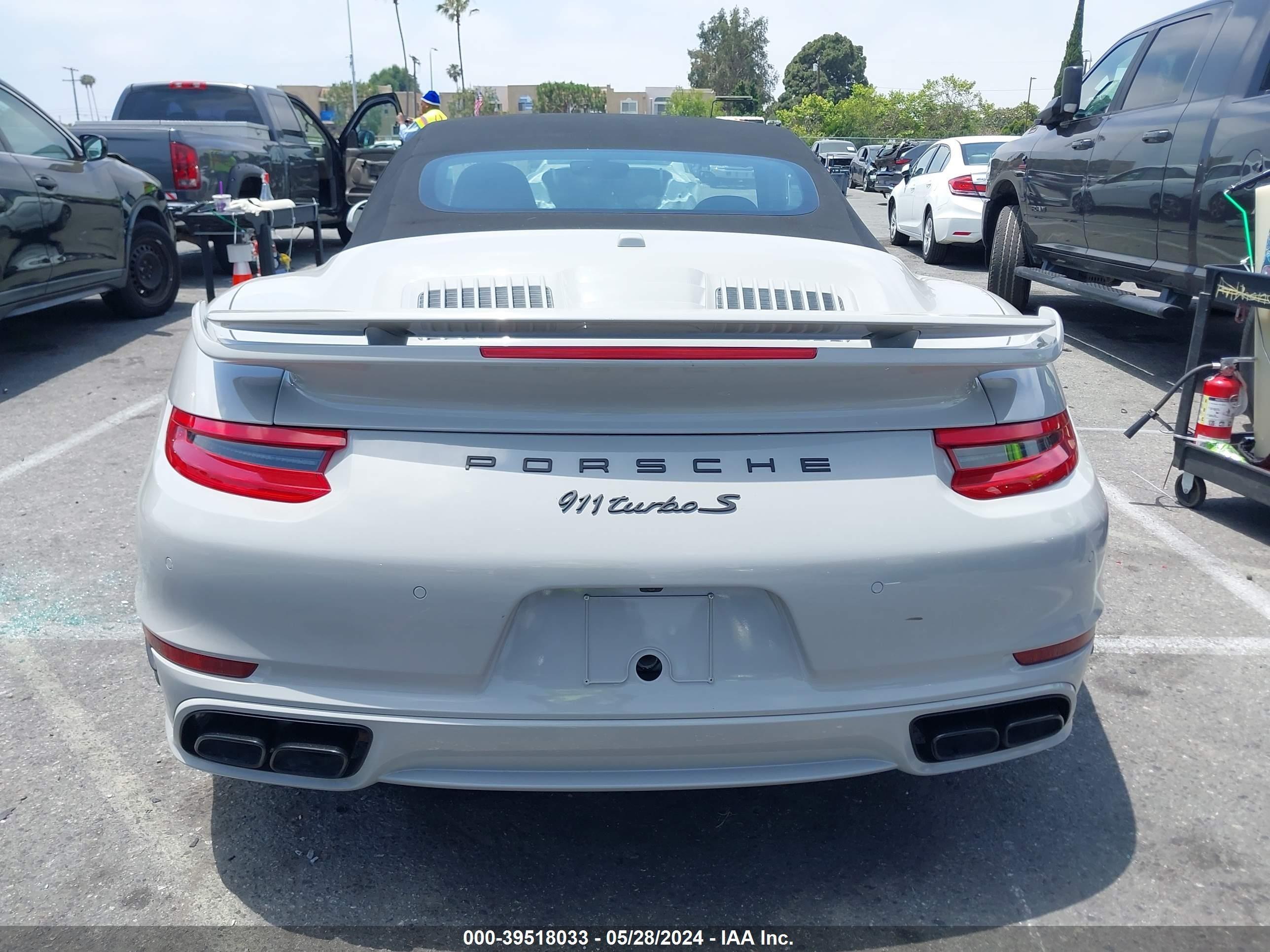 2018 Porsche #16