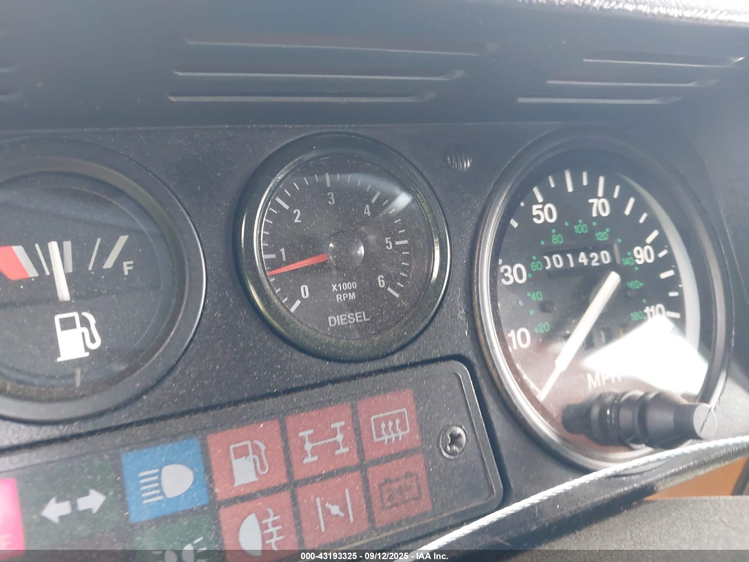 1981 Land Rover #7