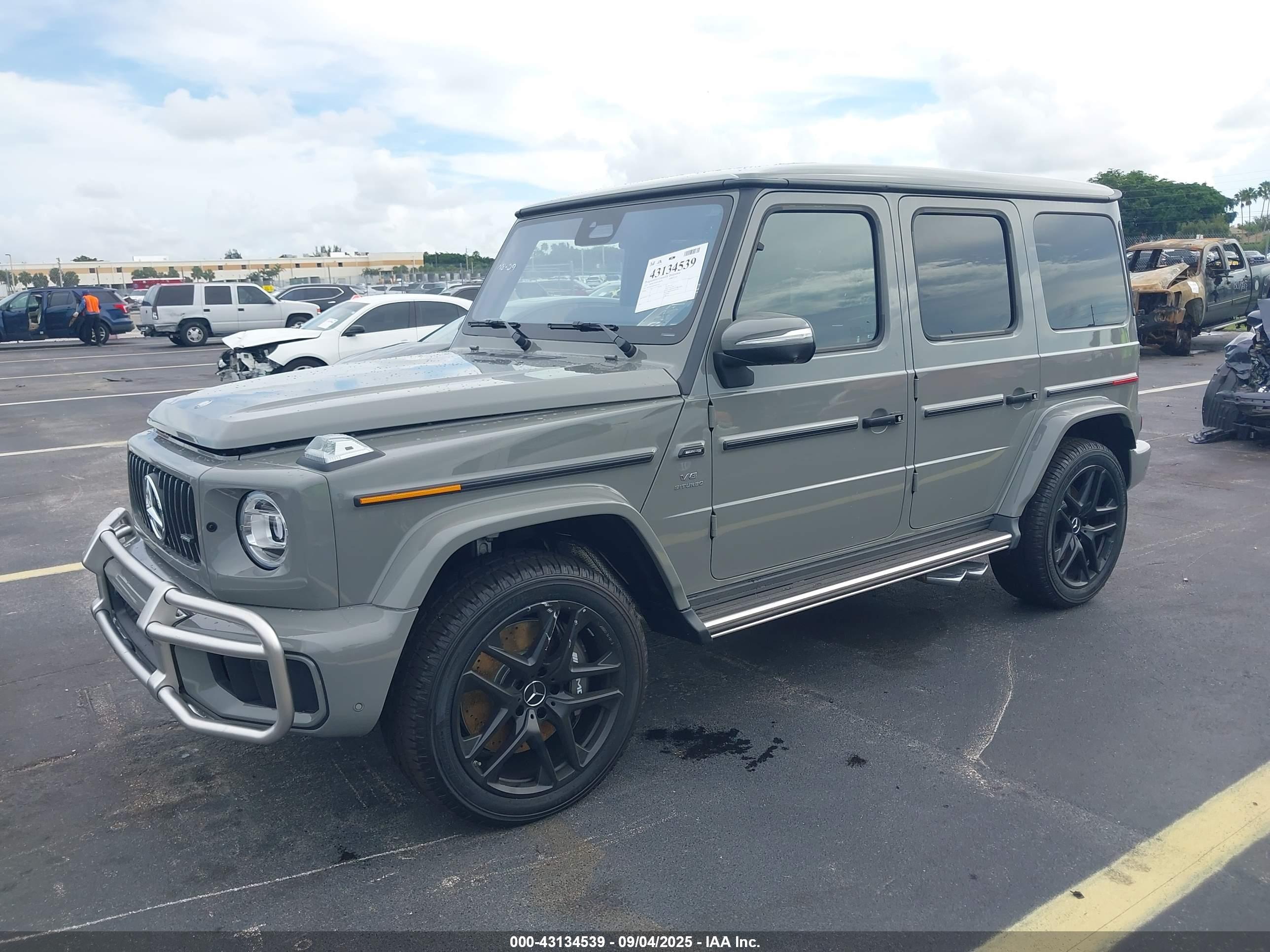 2025 Mercedes-Benz #2