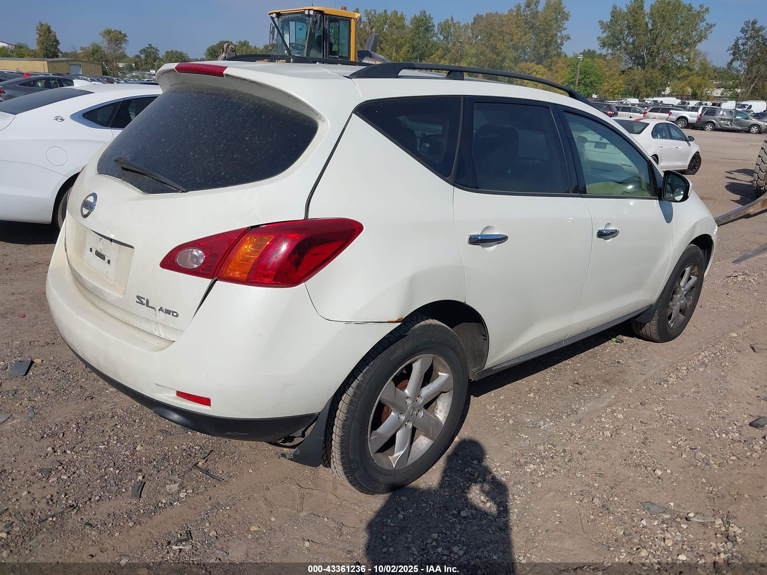 2009 Nissan #4