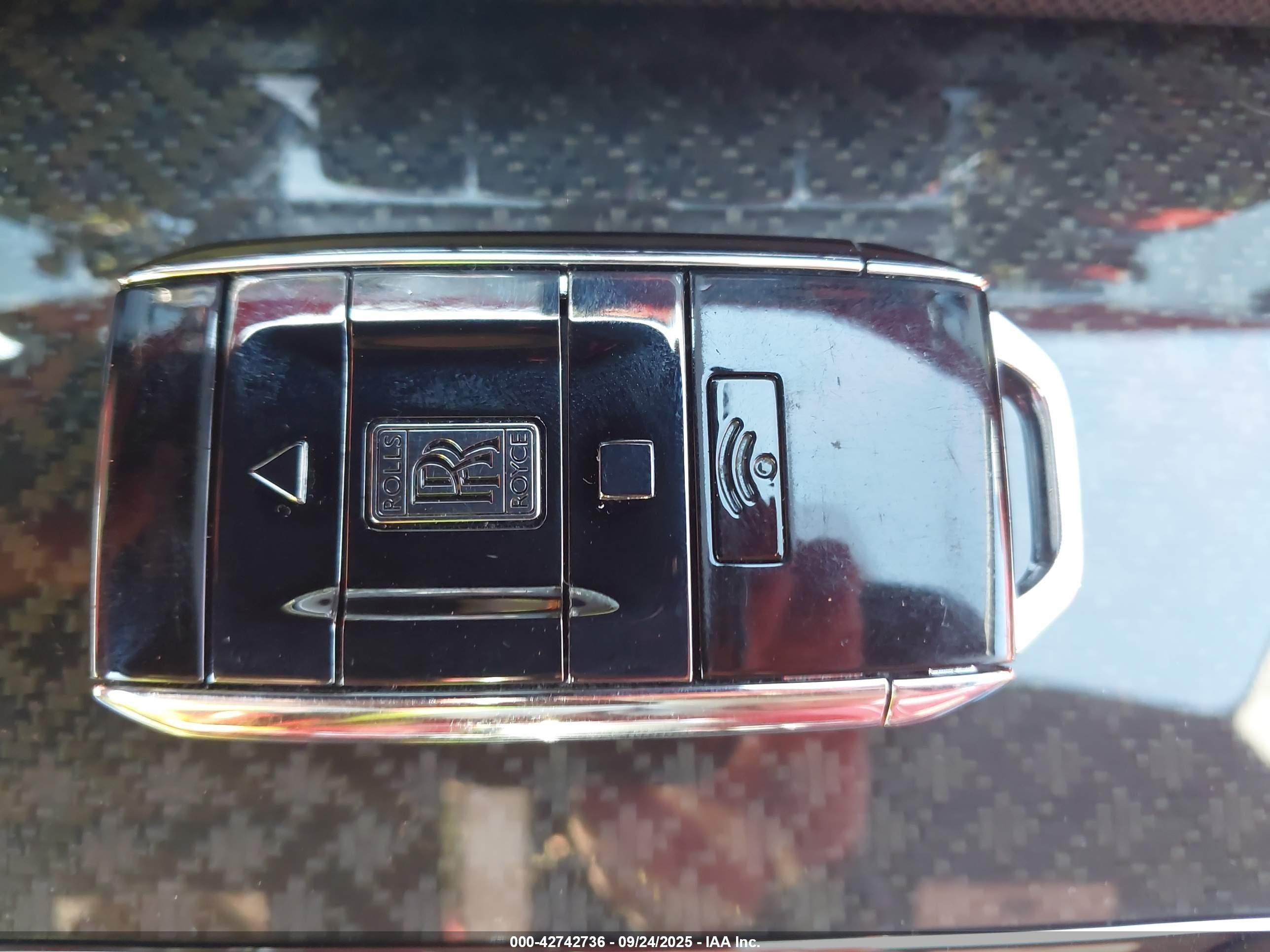 2021 Rolls-Royce #11