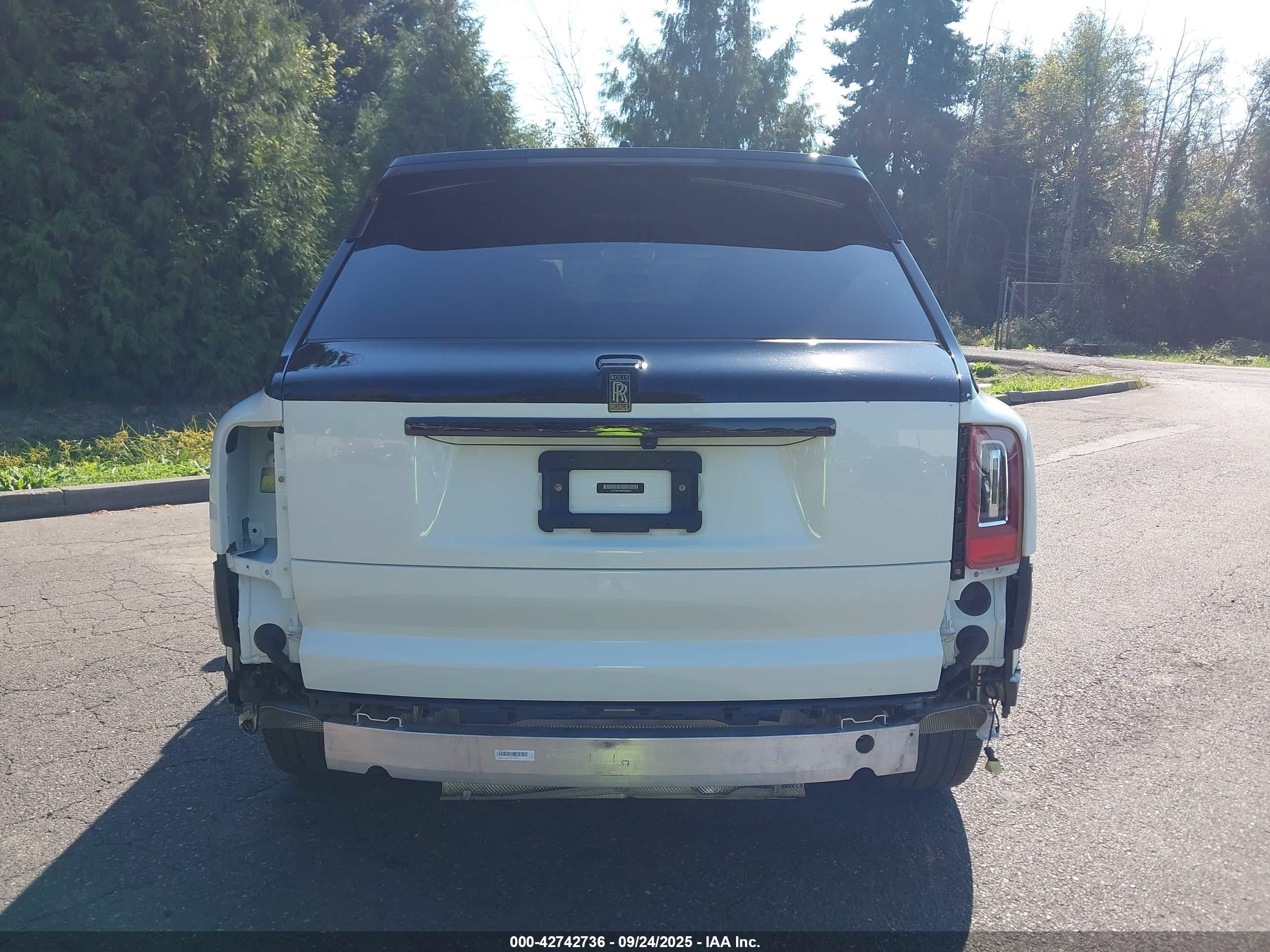 2021 Rolls-Royce #17