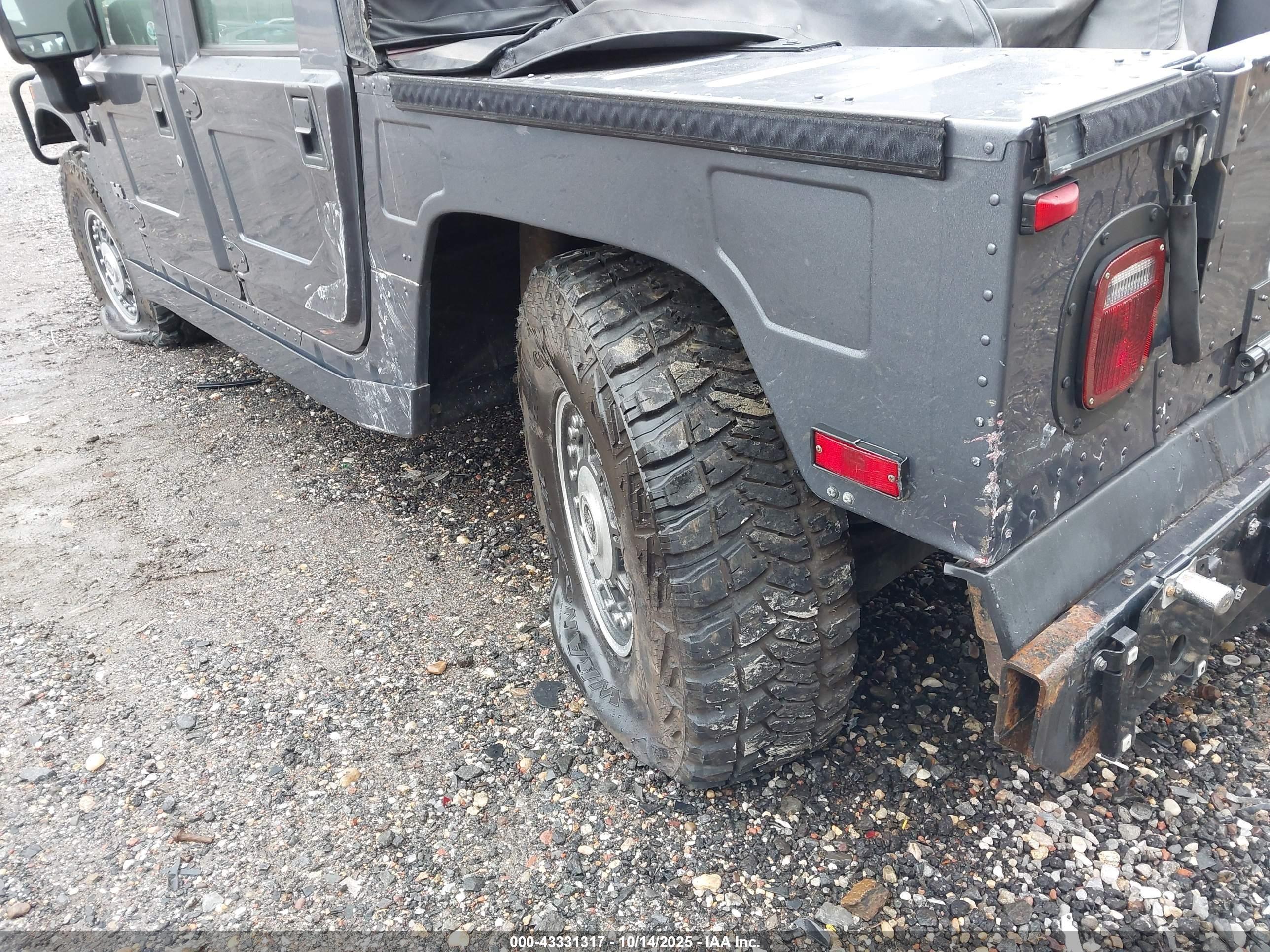2006 Hummer #22