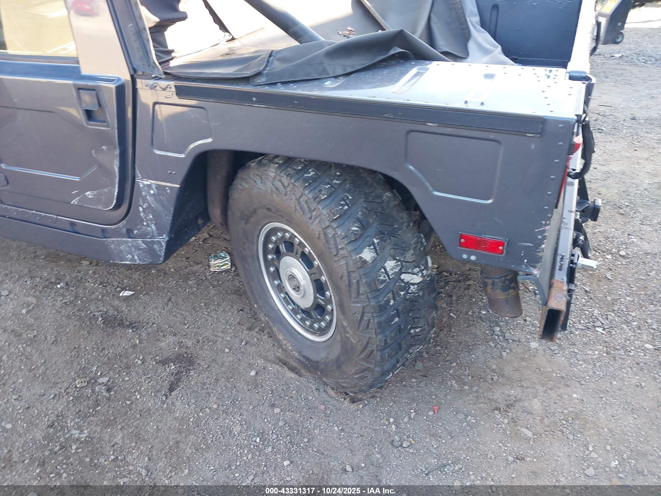 2006 Hummer #6
