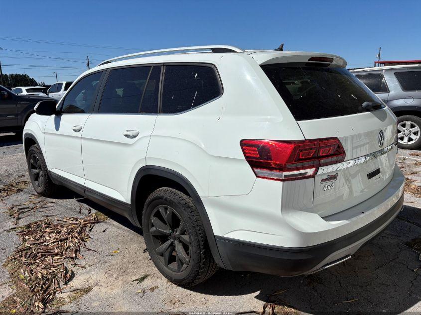 2018 Volkswagen #3