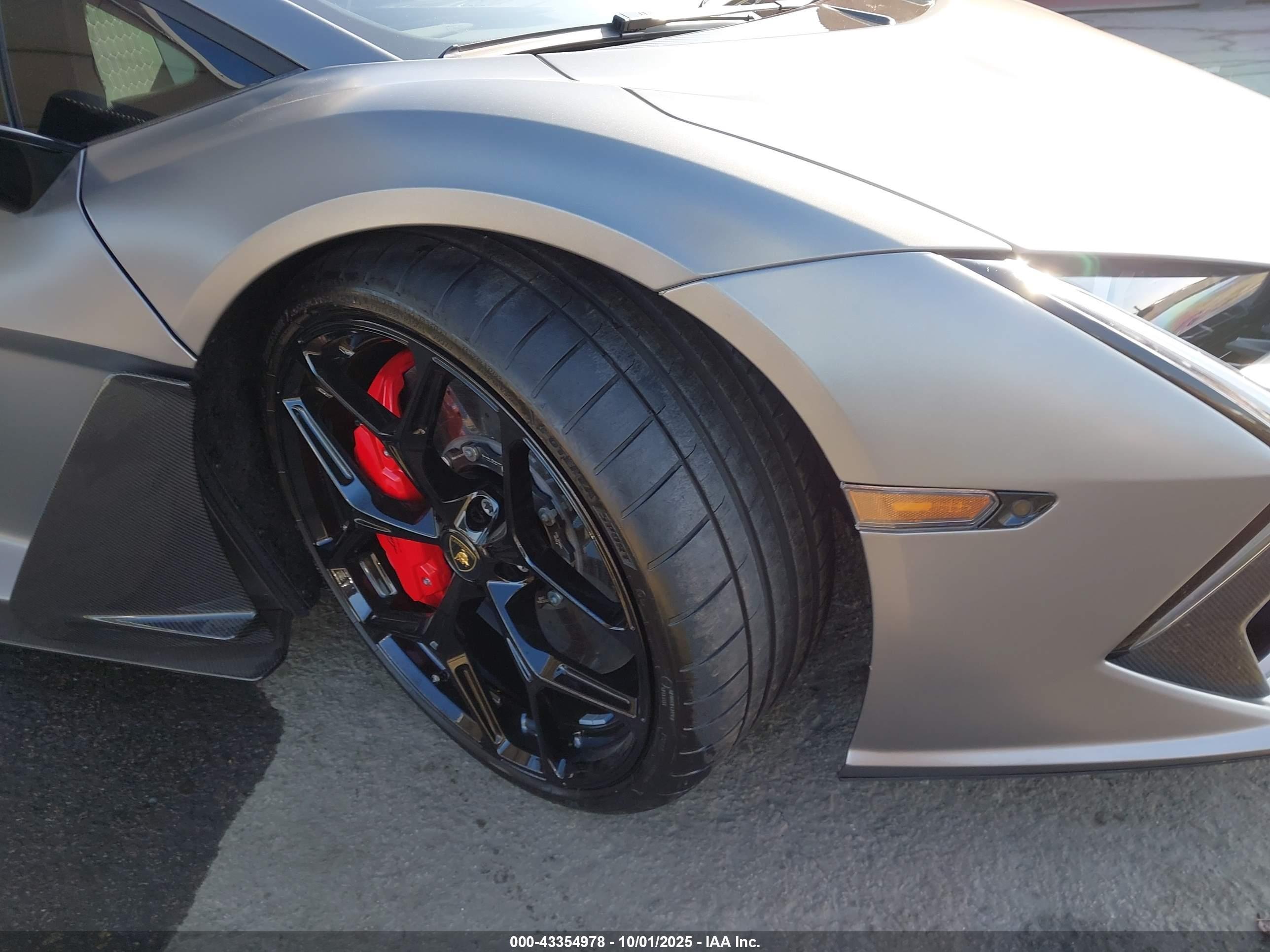 2025 Lamborghini #18