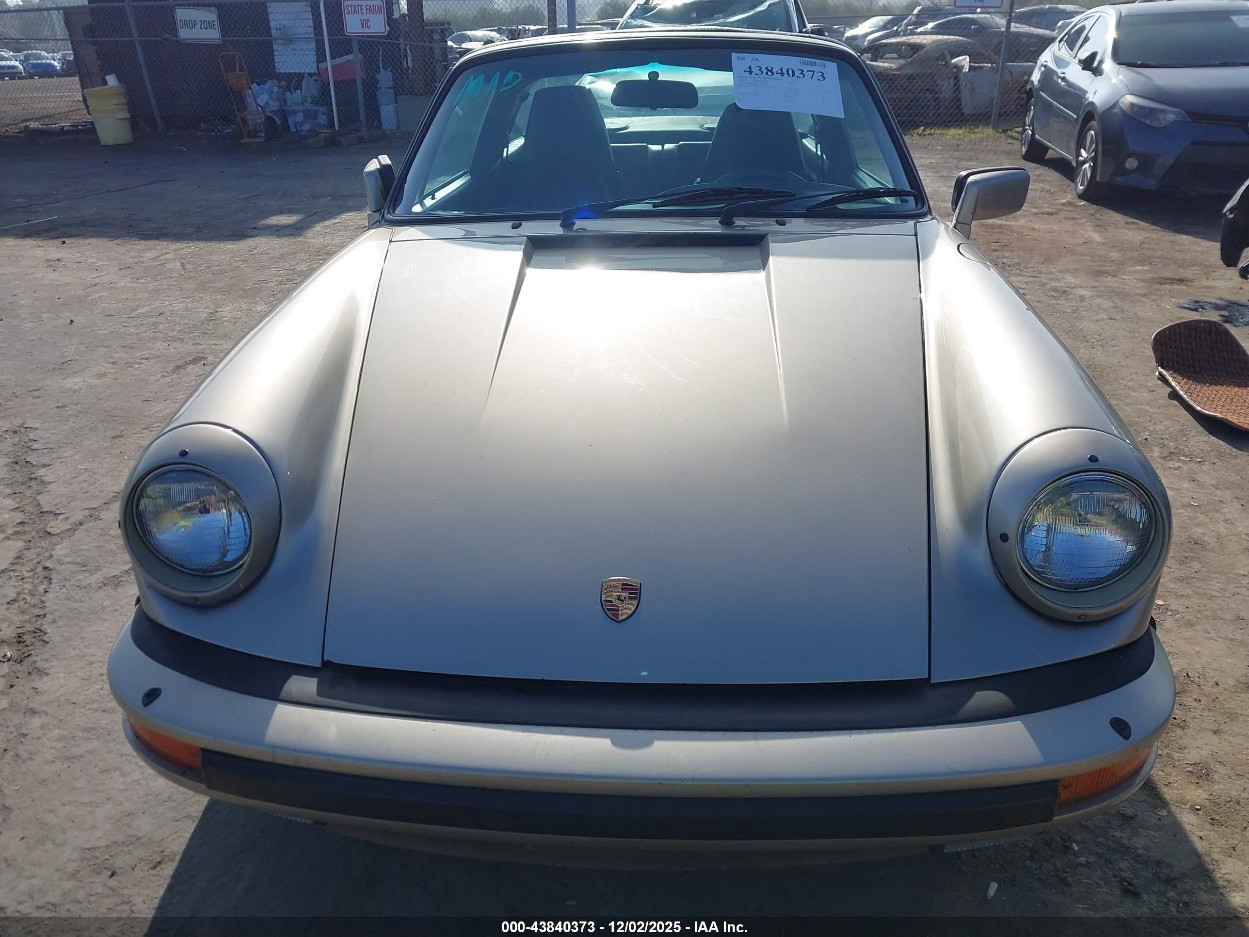1985 Porsche #12