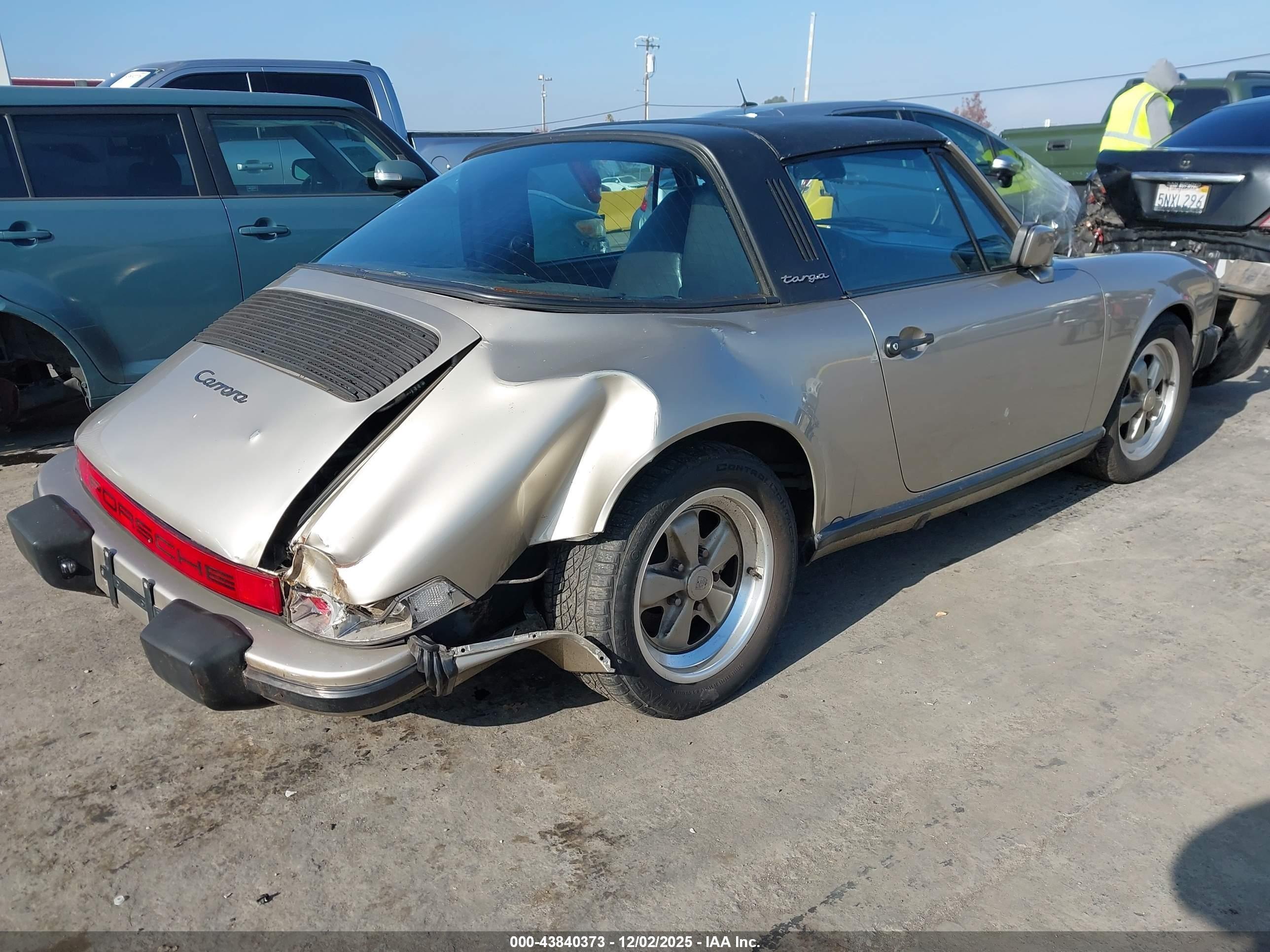 1985 Porsche #4