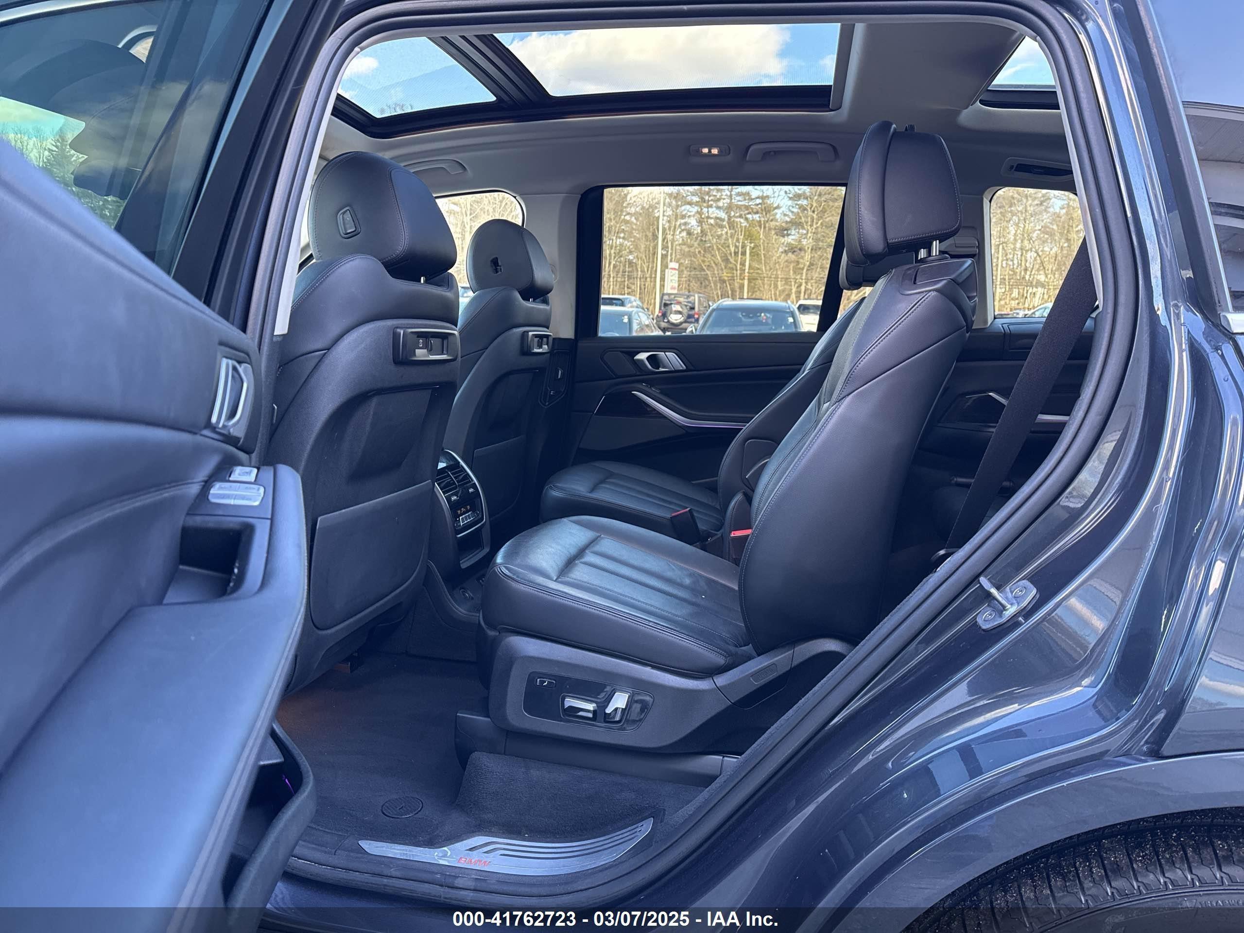 2019 BMW #8