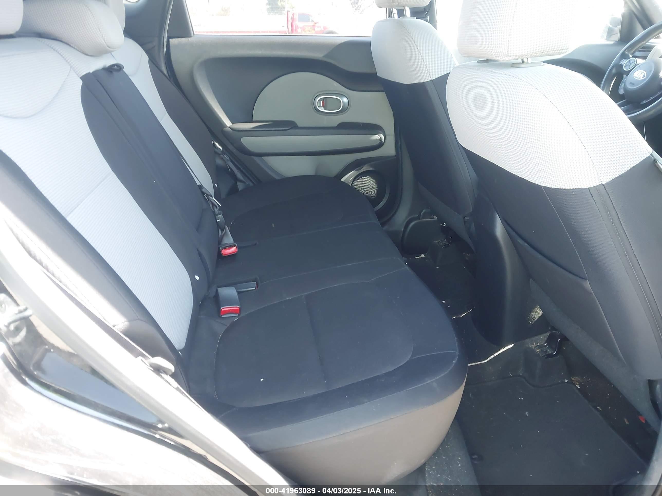 2014 Kia #8