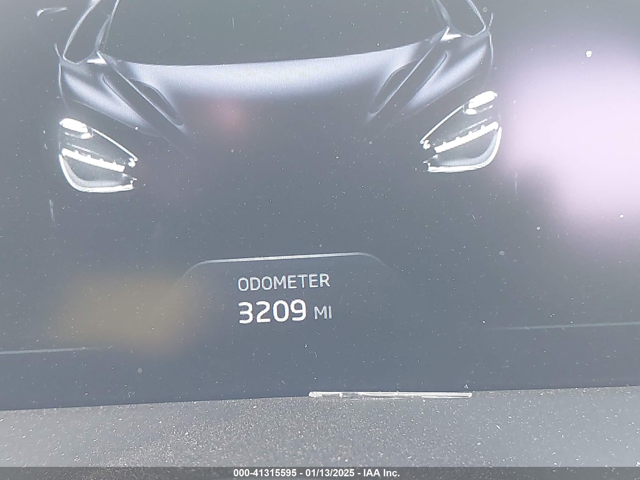 2024 McLaren #16