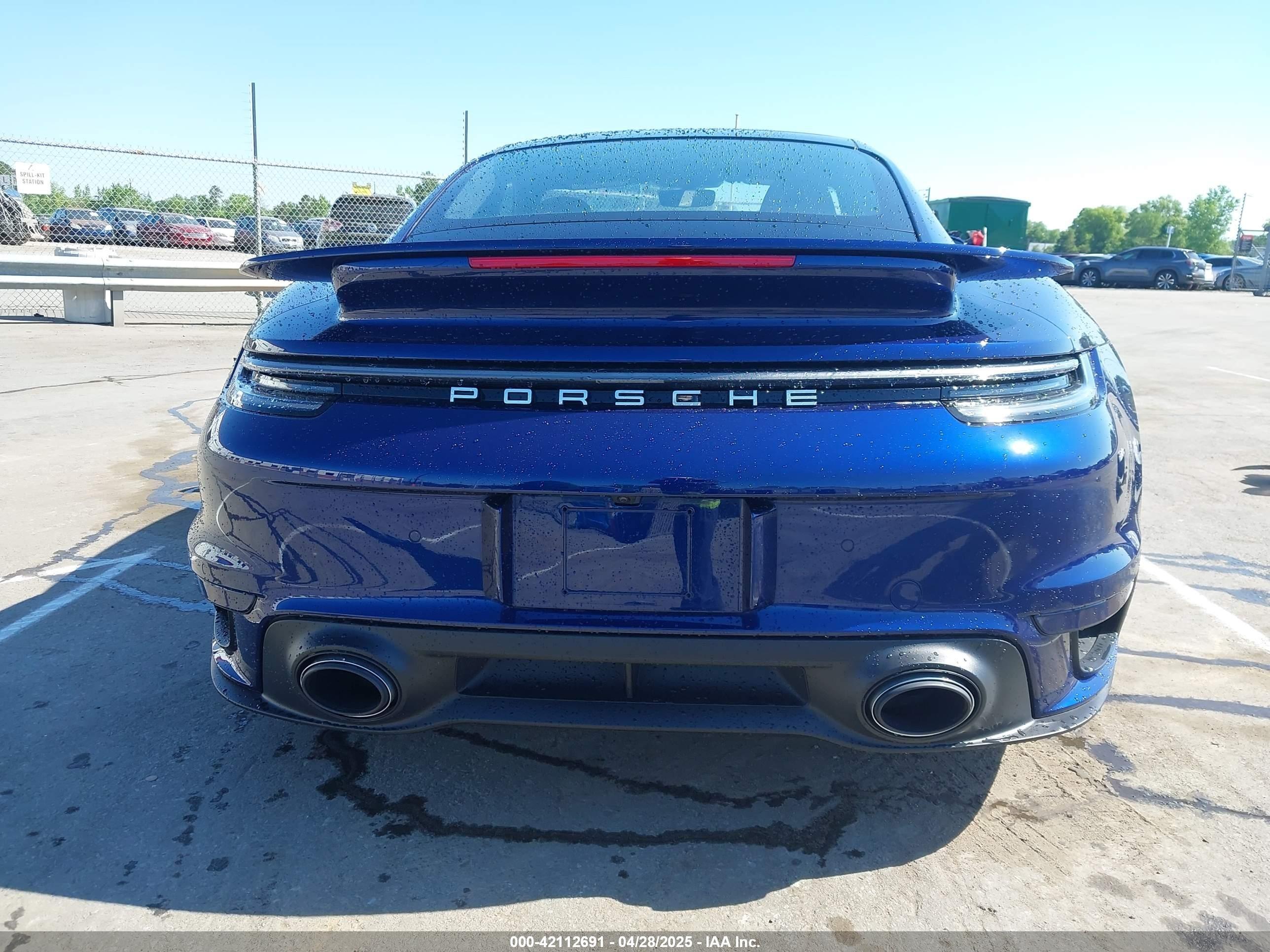 2021 Porsche #16