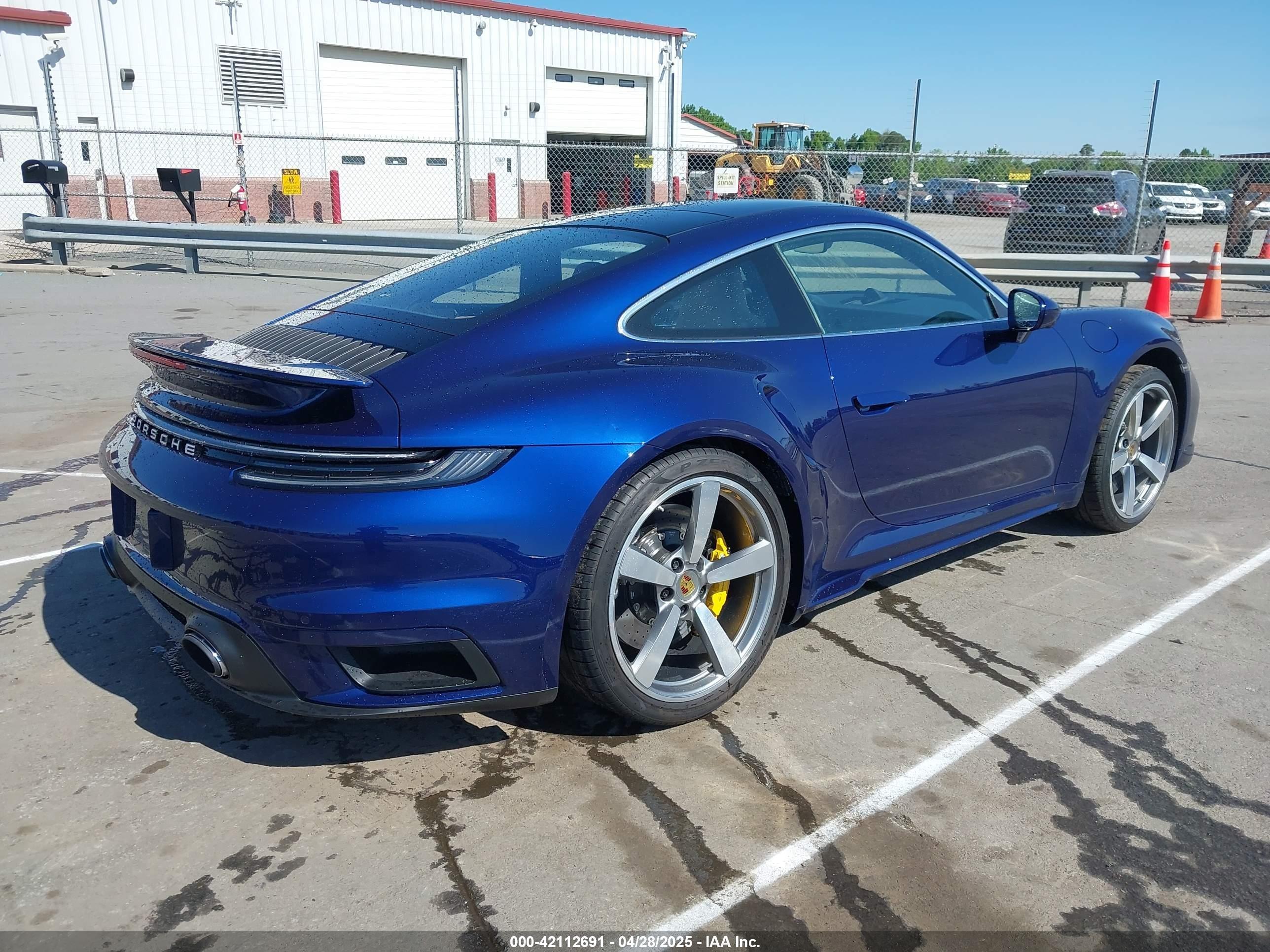 2021 Porsche #4