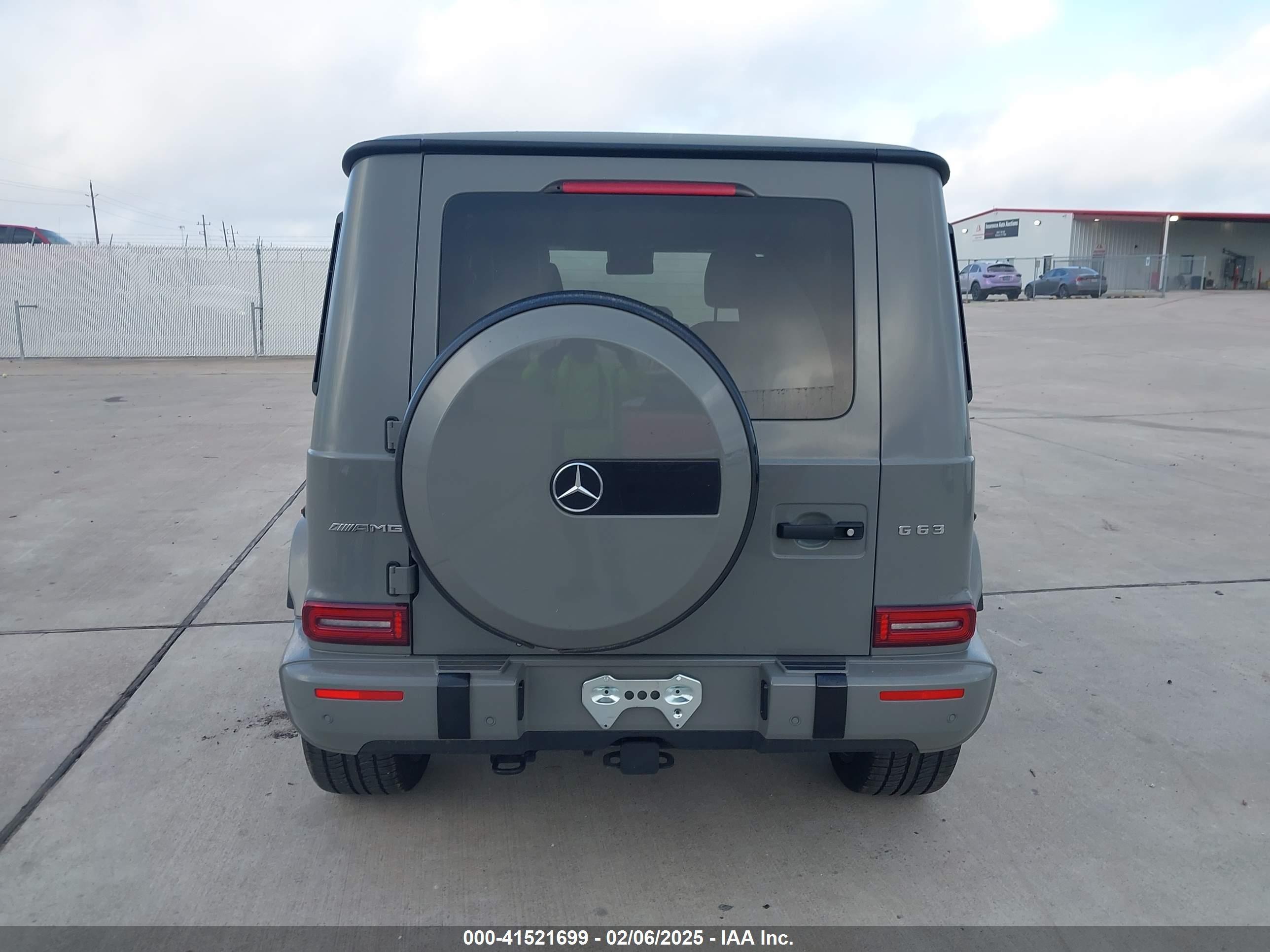 2024 Mercedes-Benz #16