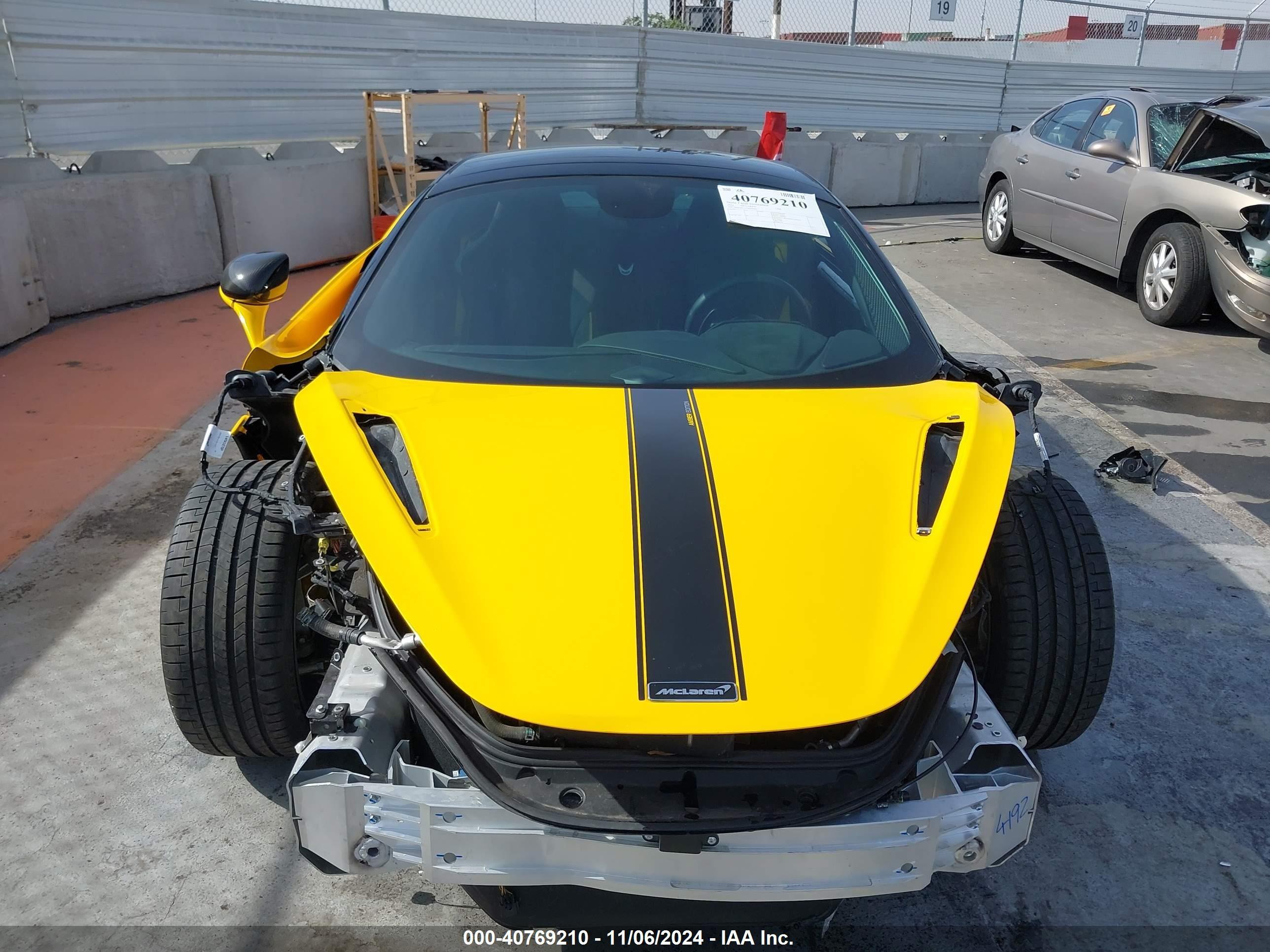 2022 McLaren #13