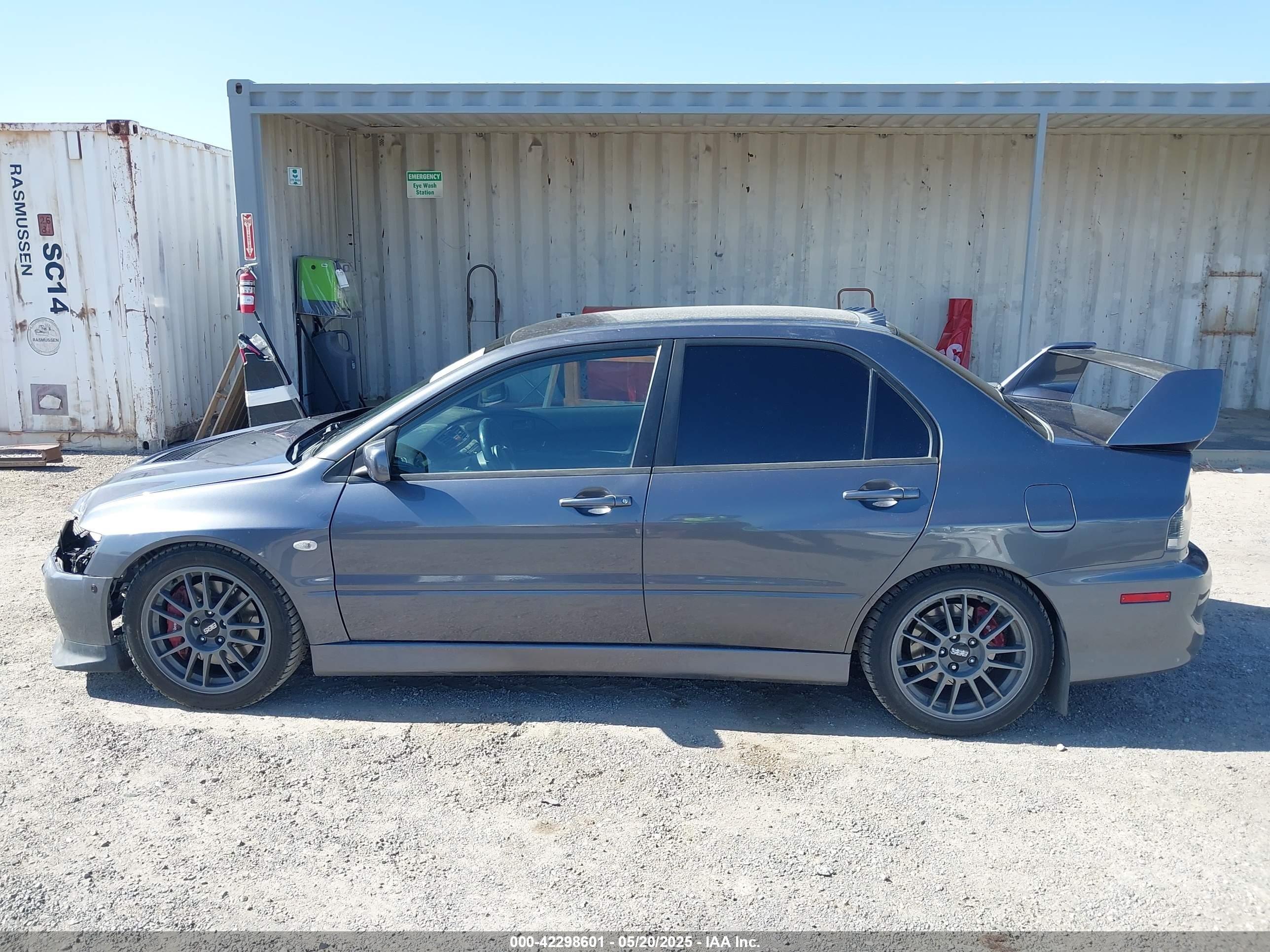 2006 Mitsubishi #14