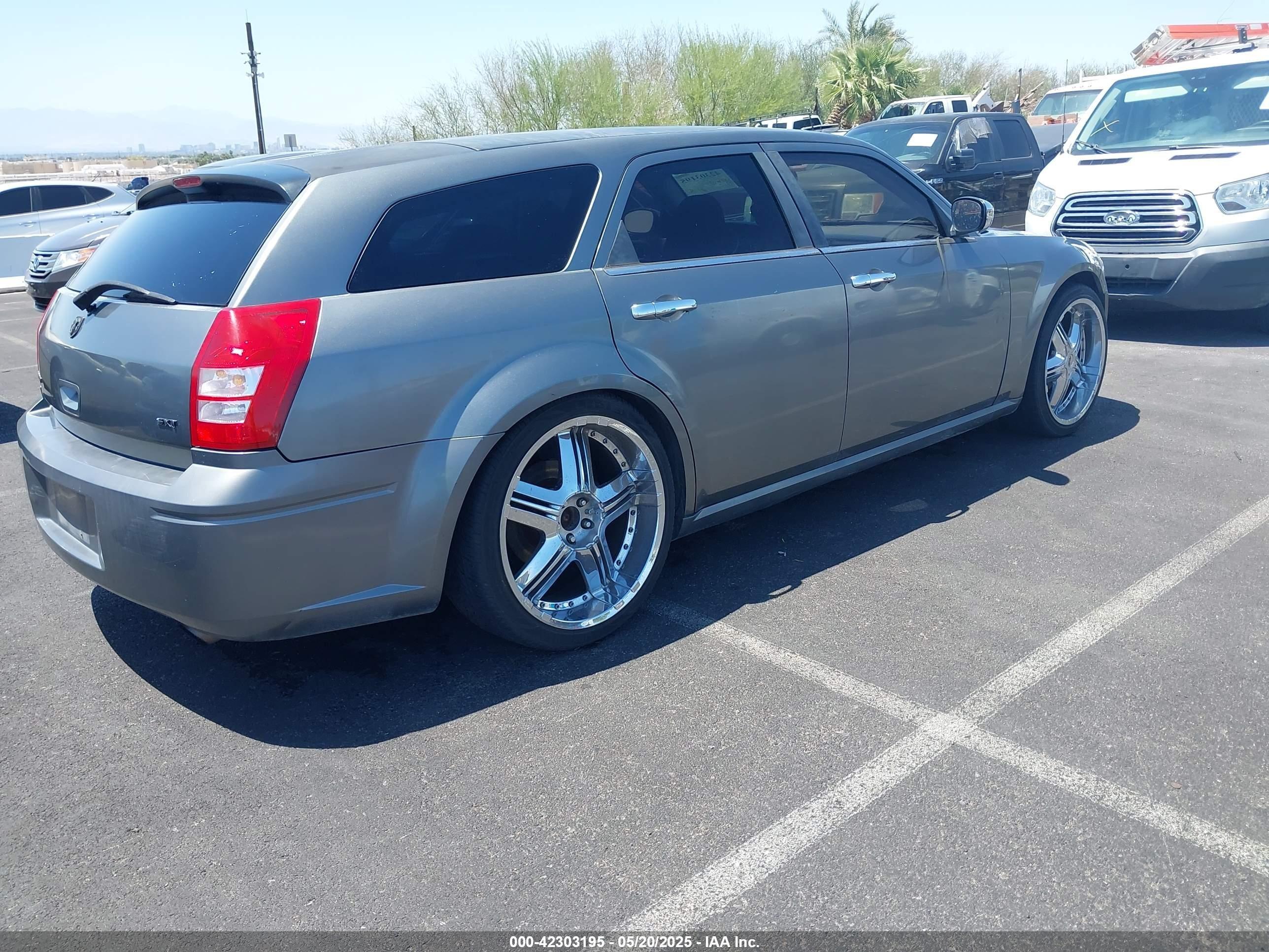 2005 Dodge #4