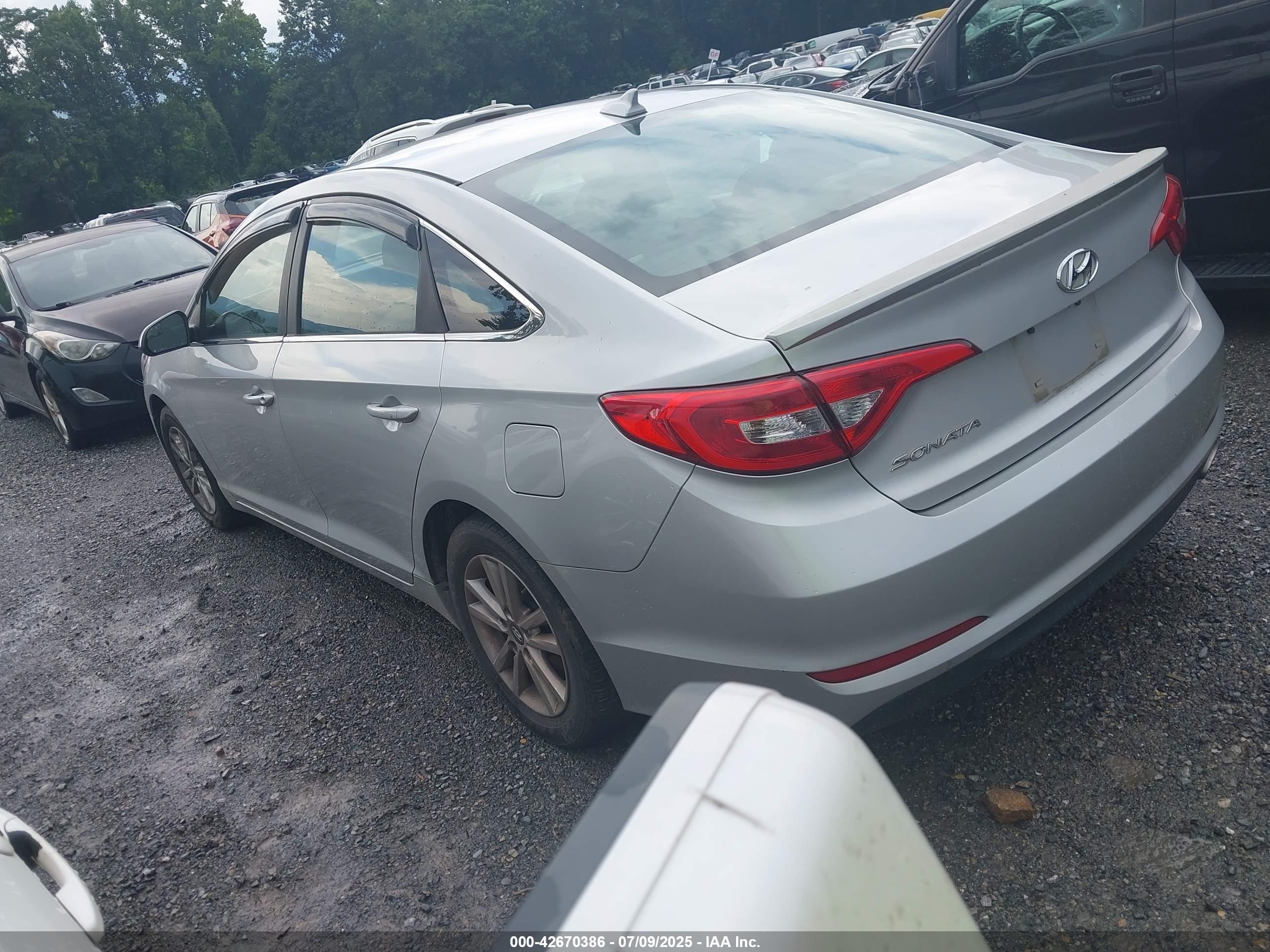 2015 Hyundai #3