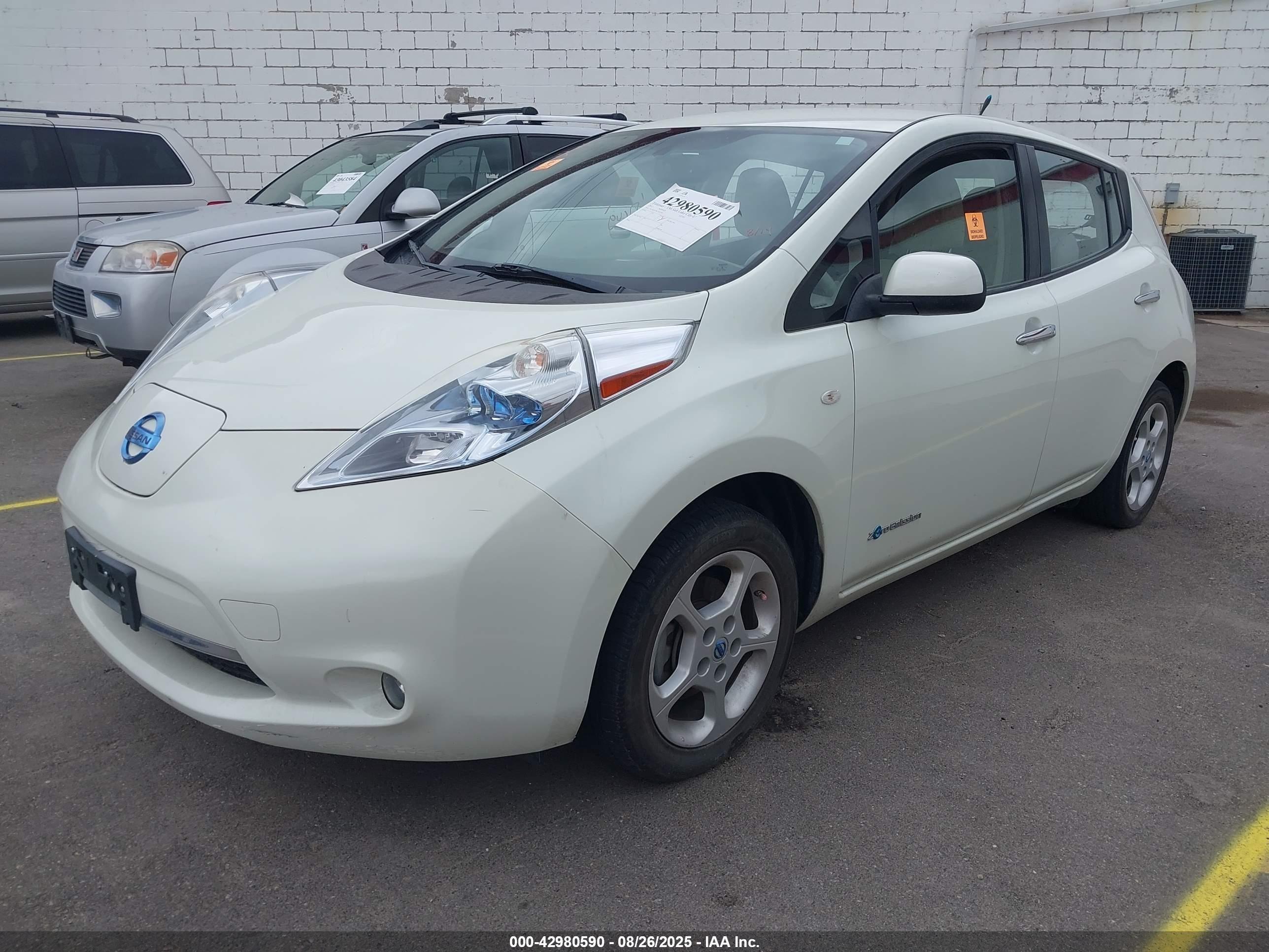 2012 Nissan #2