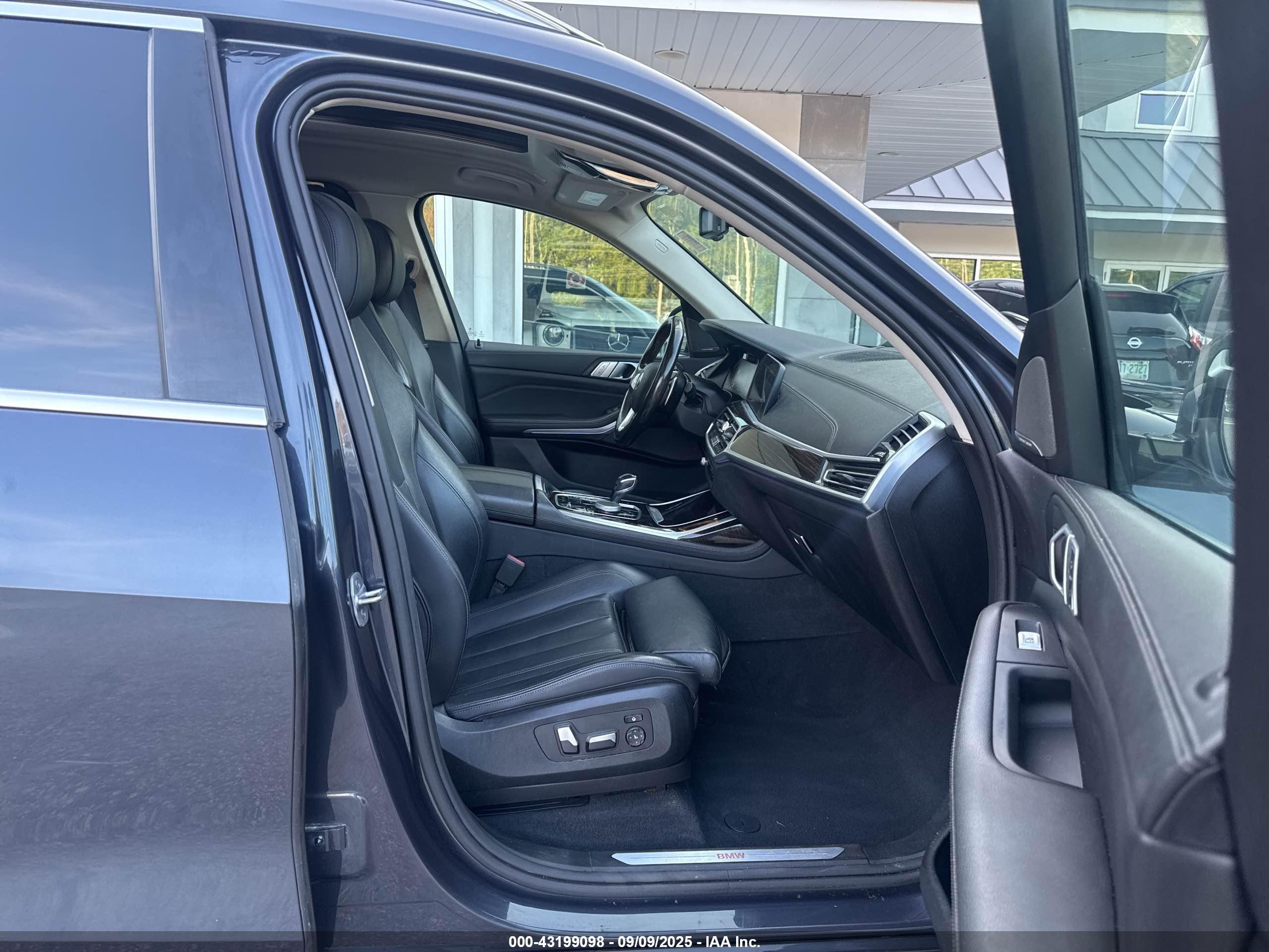 2019 BMW #5