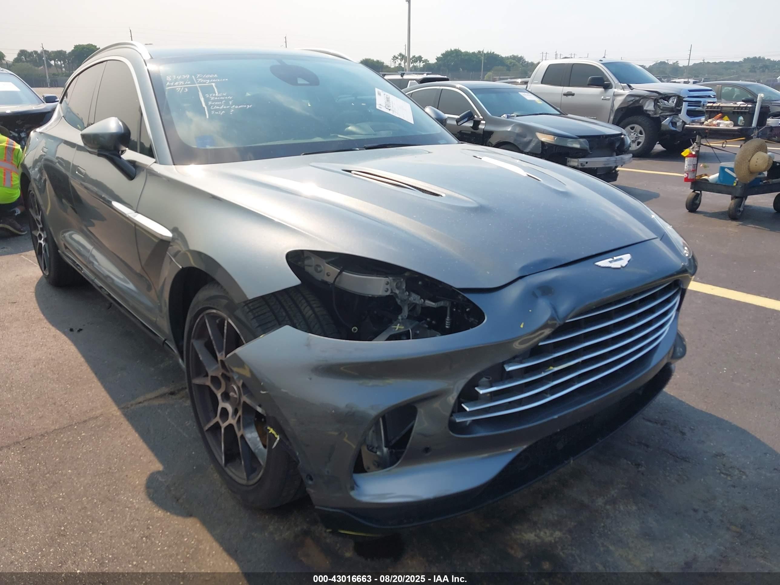 2023 Aston Martin #18