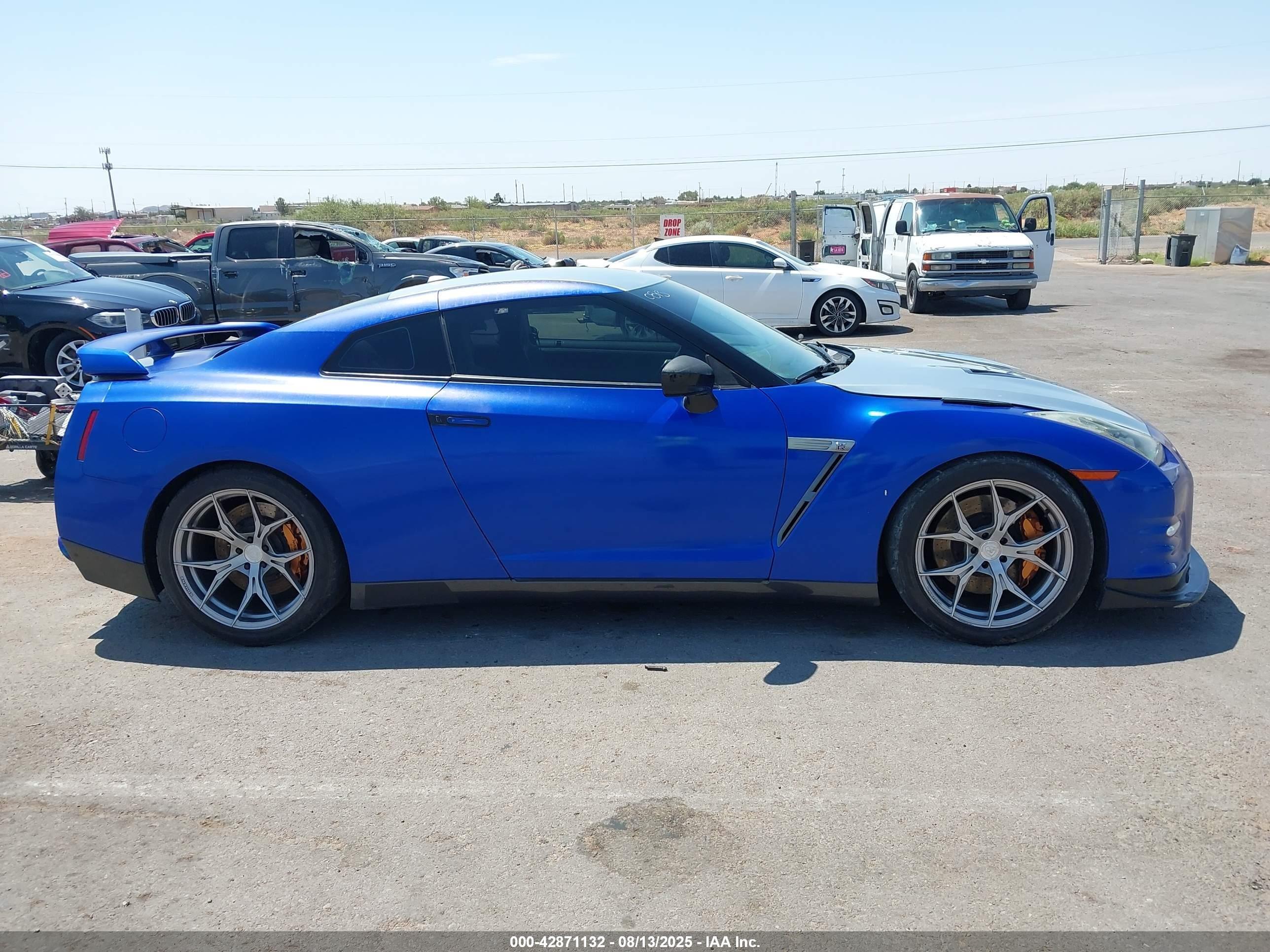2010 Nissan #13